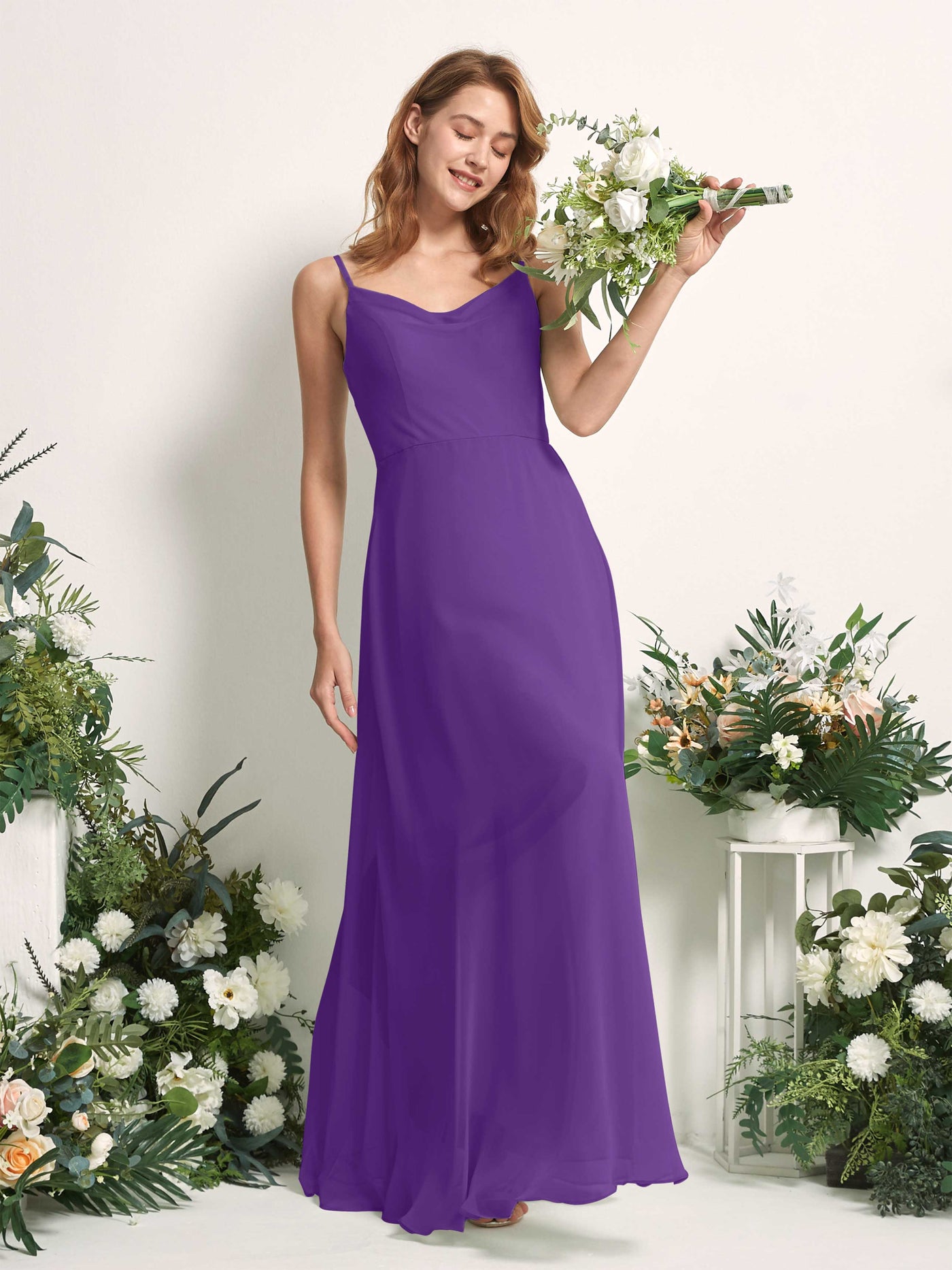 Carlyna A-Linien-Kleid V-Ausschnitt bodenlang Chiffon Brautjungfernkleid Regency #farbe_regency