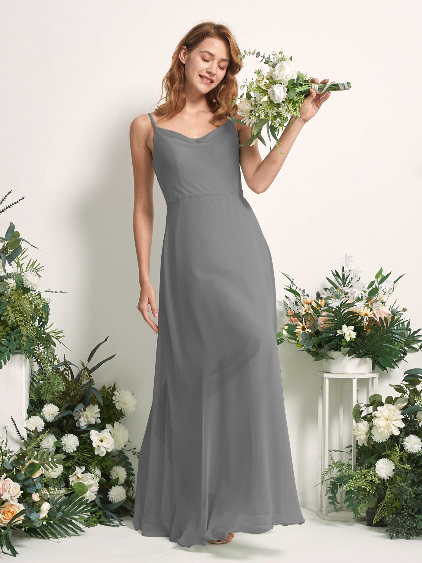 Carlyna A-Linien-Kleid V-Ausschnitt bodenlang Chiffon Brautjungfernkleid Stahlgrau #farbe_stahlgrau