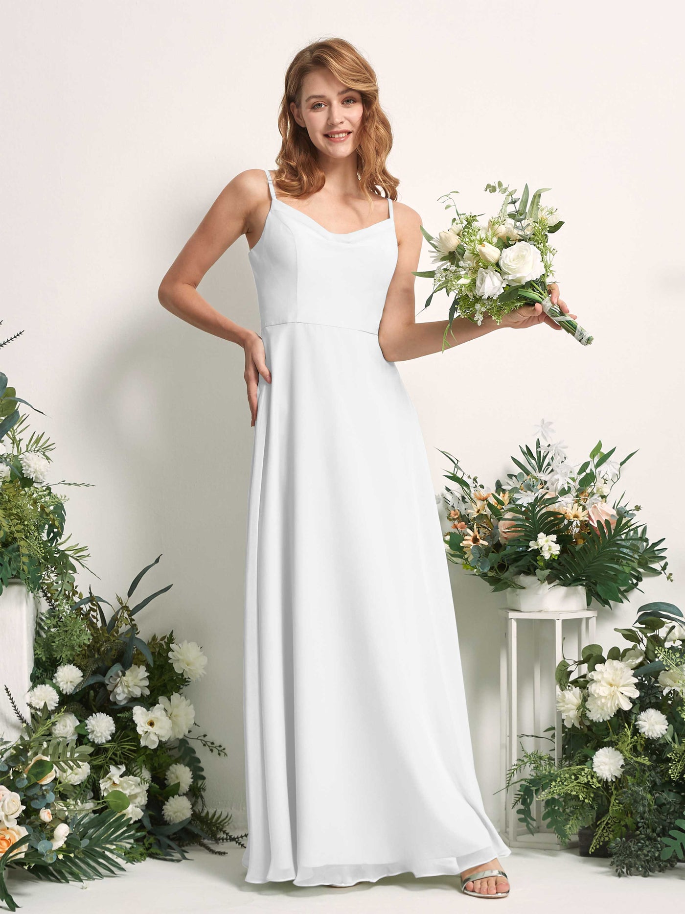 Carlyna A-Linien-Kleid V-Ausschnitt bodenlang Chiffon Brautjungfernkleid Weiß #farbe_wei
