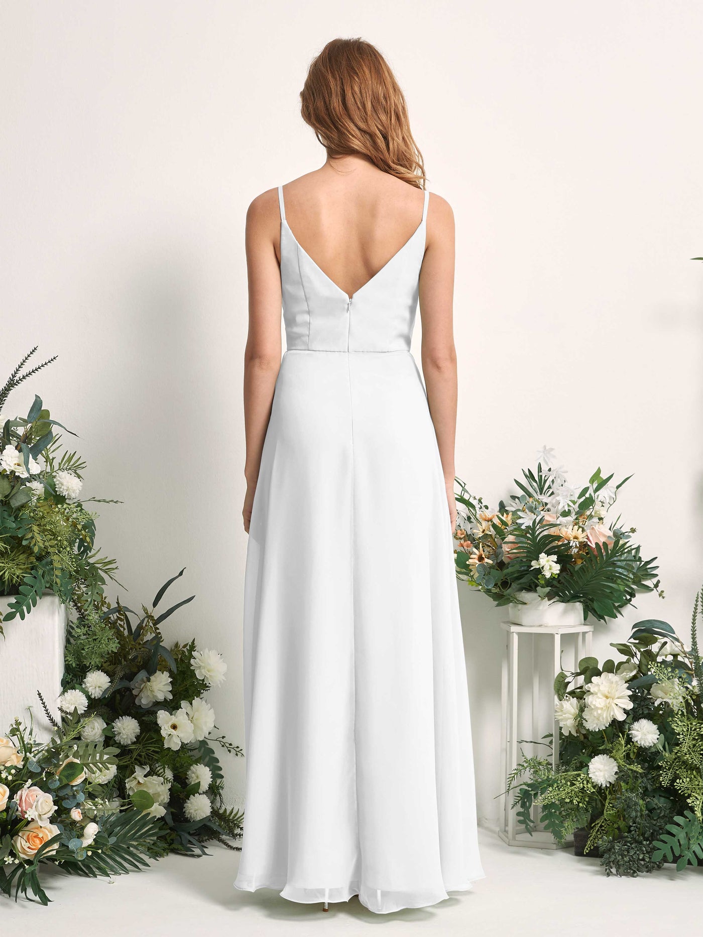 Carlyna A-Linien-Kleid V-Ausschnitt bodenlang Chiffon Brautjungfernkleid Weiß #farbe_wei