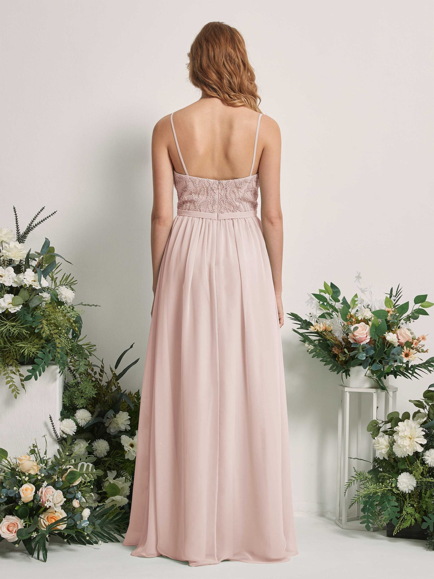 Carlyna A-Linien-Kleid V-Ausschnitt Bodenlang Gerafft Brautjungfernkleid Biscotti #farbe_biscotti
