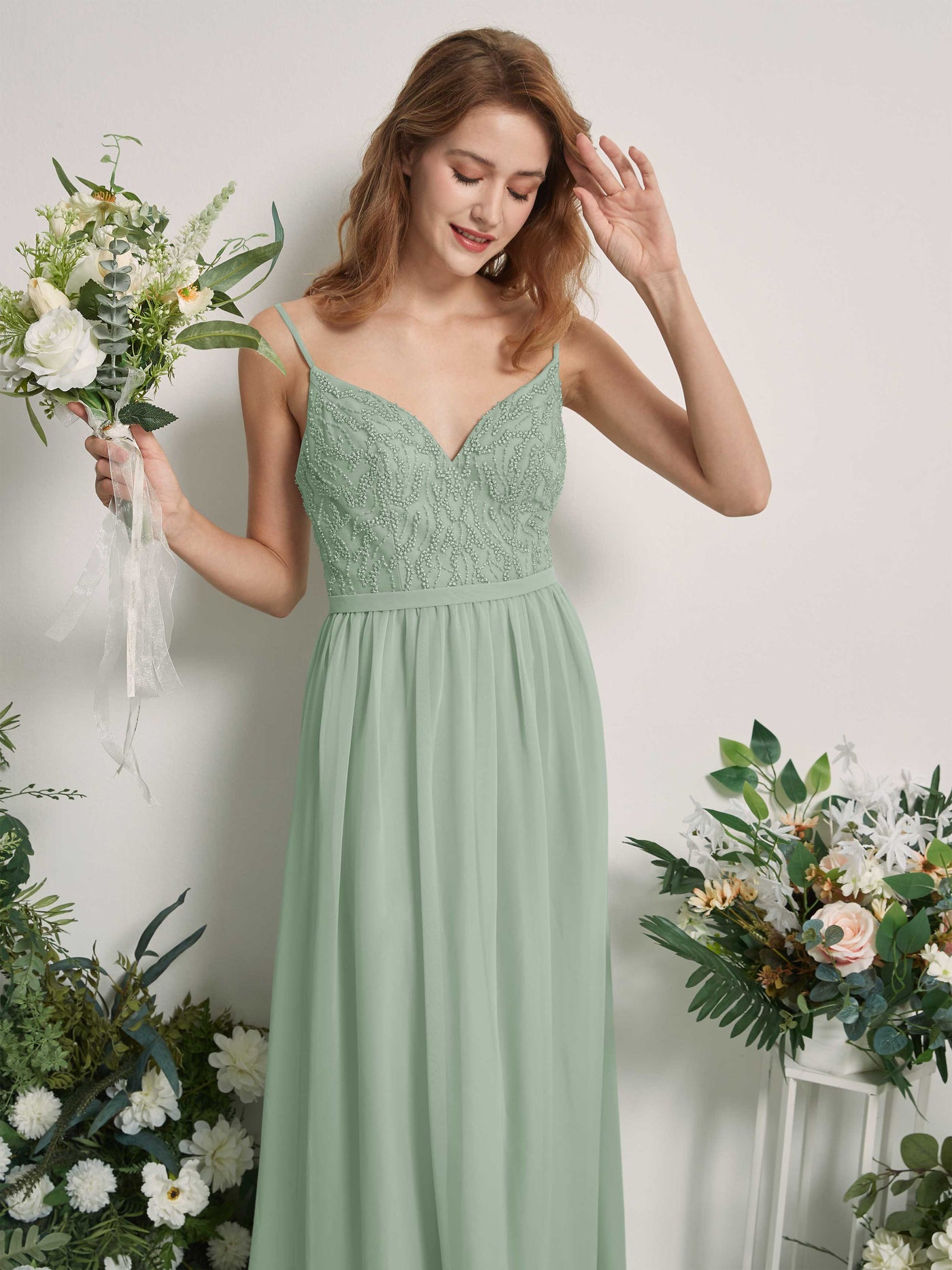 Carlyna A-Linien-Kleid V-Ausschnitt Bodenlang Gerafft Brautjungfernkleid Salbeigrün #farbe_salbeigr-n