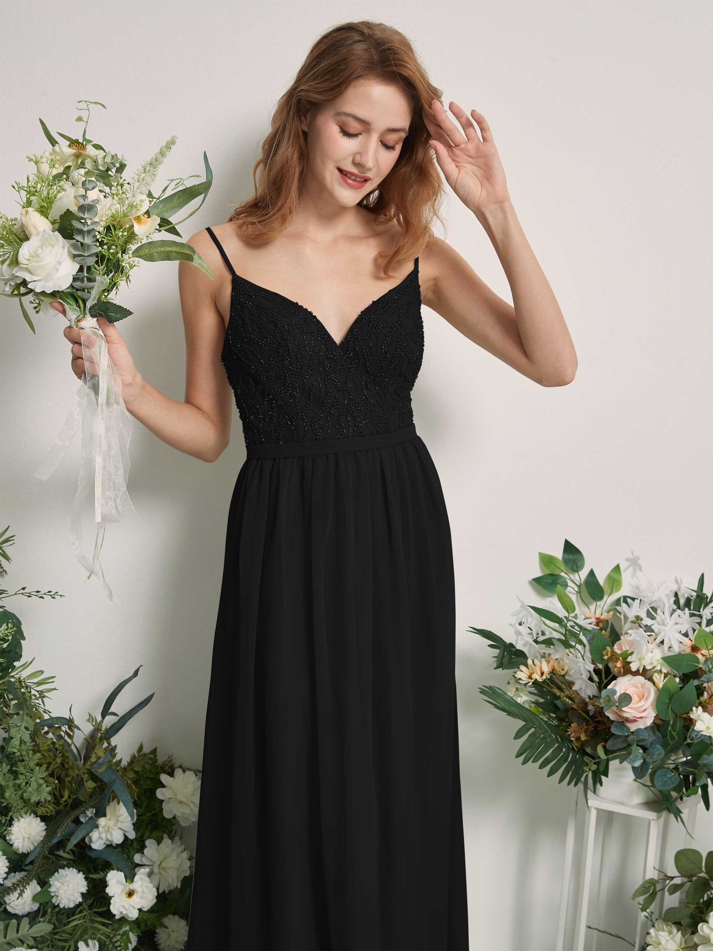 Carlyna A-Linien-Kleid V-Ausschnitt Bodenlang Gerafft Brautjungfernkleid Schwarz #farbe_schwarz