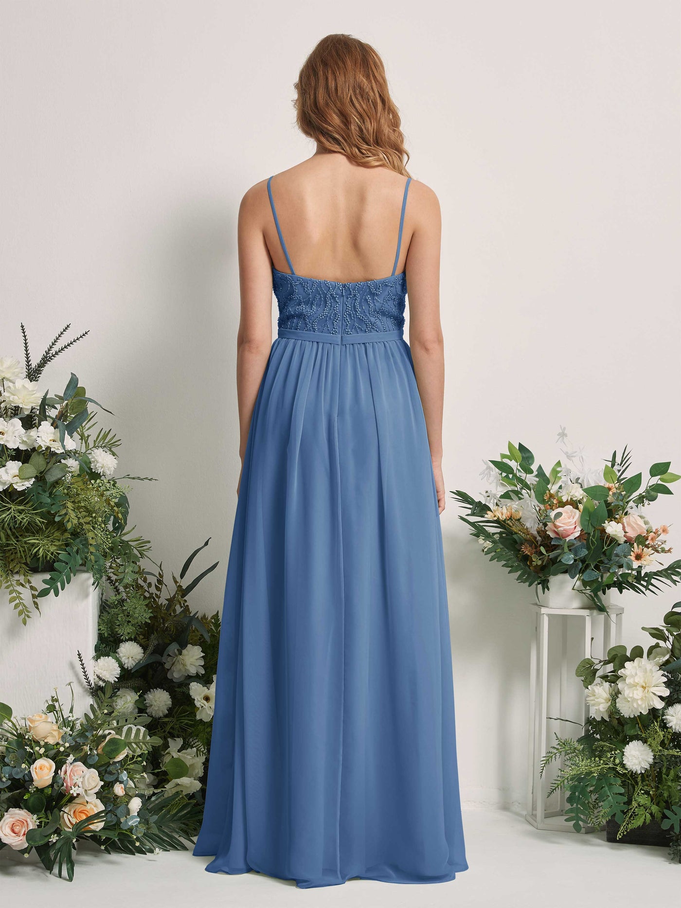 Carlyna A-Linien-Kleid V-Ausschnitt Bodenlang Gerafft Brautjungfernkleid Staubiges Blau #farbe_staubiges-blau
