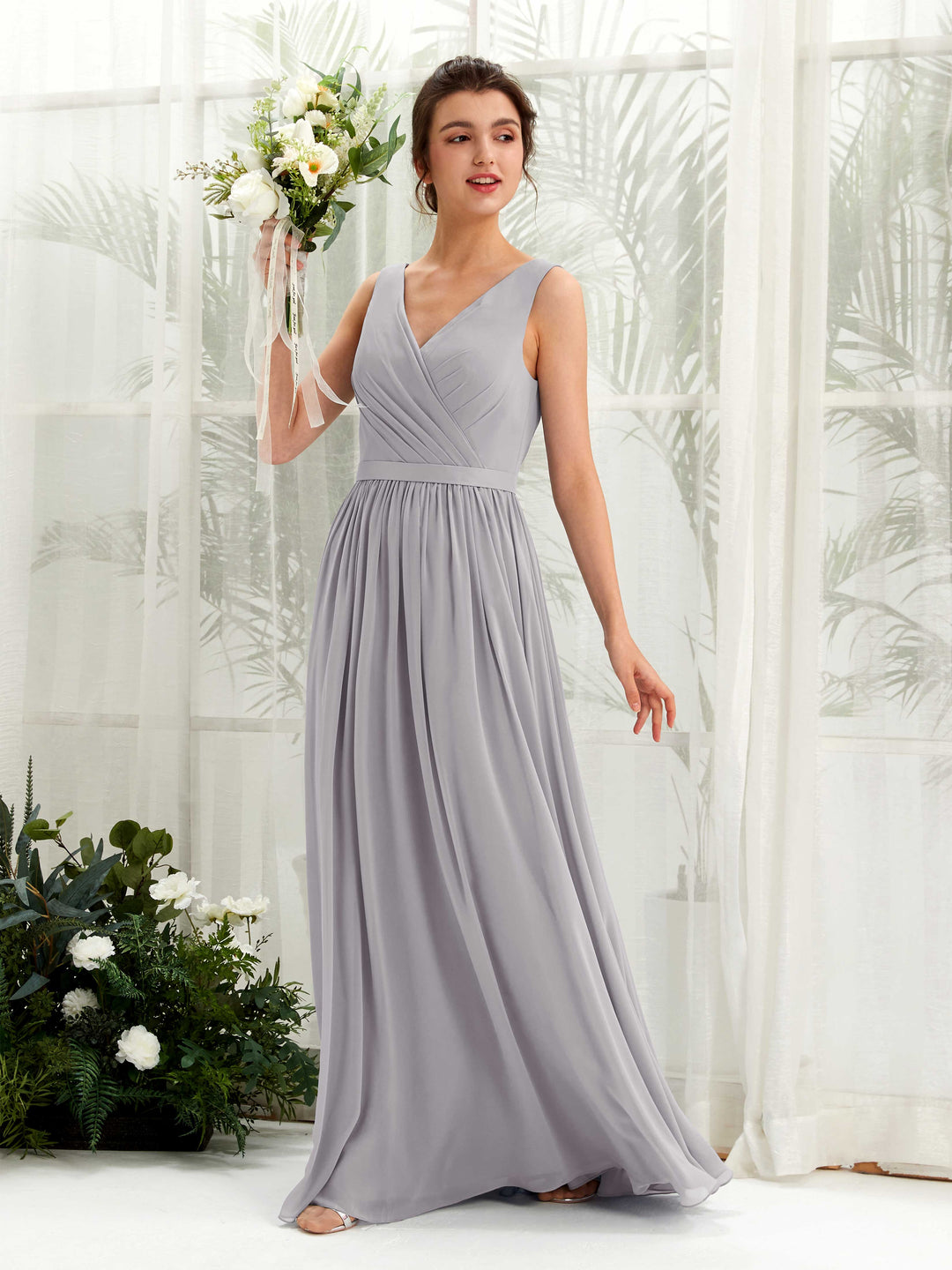 Carlyna A-Linien-Kleid V-Ausschnitt Bodenlang Gerafft Brautjungfernkleid Taube 