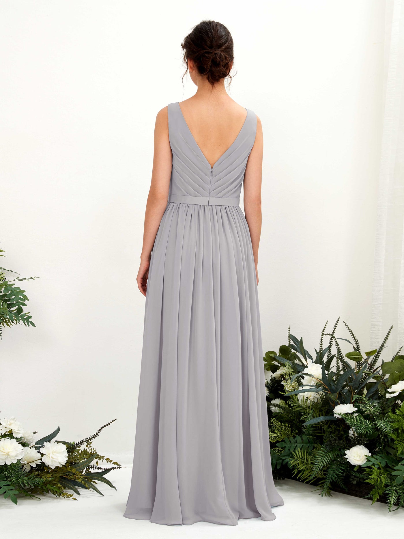 Carlyna A-Linien-Kleid V-Ausschnitt Bodenlang Gerafft Brautjungfernkleid Taube #farbe_taube