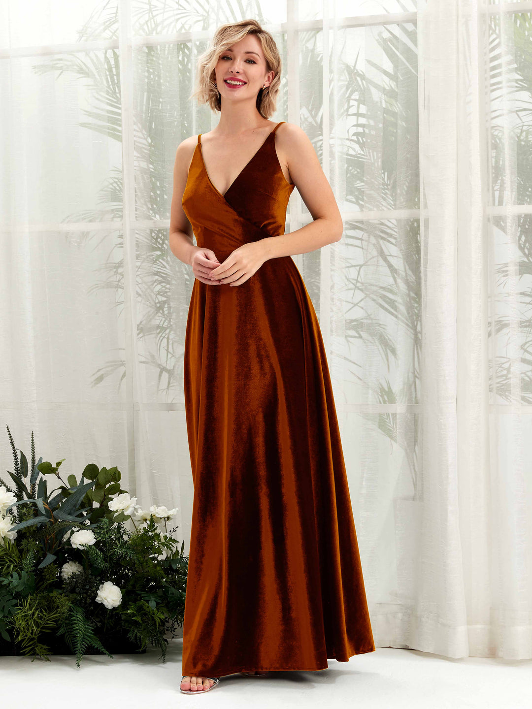 Carlyna A-Linien-Kleid V-Ausschnitt Bodenlang Samt Brautjungfernkleider Burant-Orange 