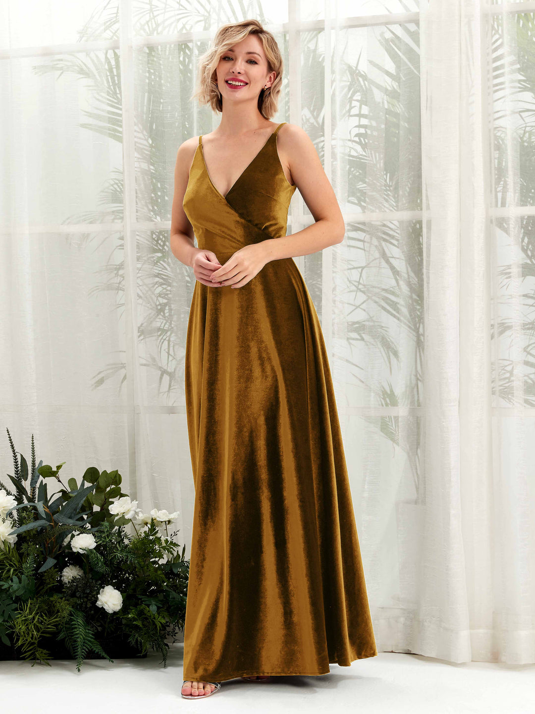 Carlyna A-Linien-Kleid V-Ausschnitt Bodenlang Samt Brautjungfernkleider Poliertes Gold 
