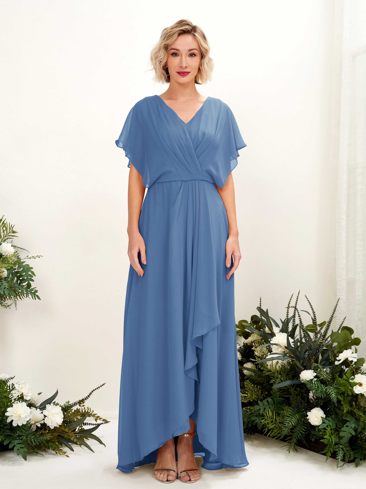 Carlyna A-Linien-Kleid V-Ausschnitt Flatterärmel Bodenlang Brautjungfernkleid Staubiges Blau #farbe_staubiges-blau