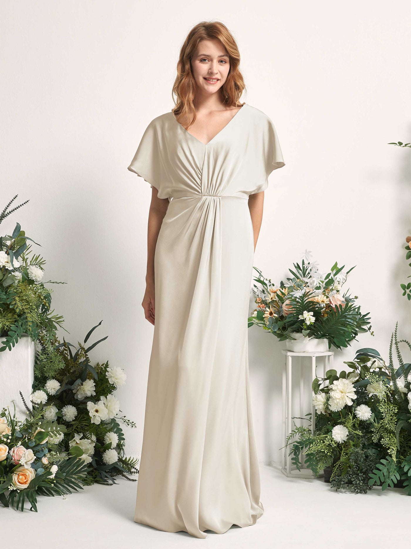 Carlyna A-Linien-Kleid V-Ausschnitt Flatterärmel bodenlanges Brautjungfernkleid Champagner #farbe_champagner