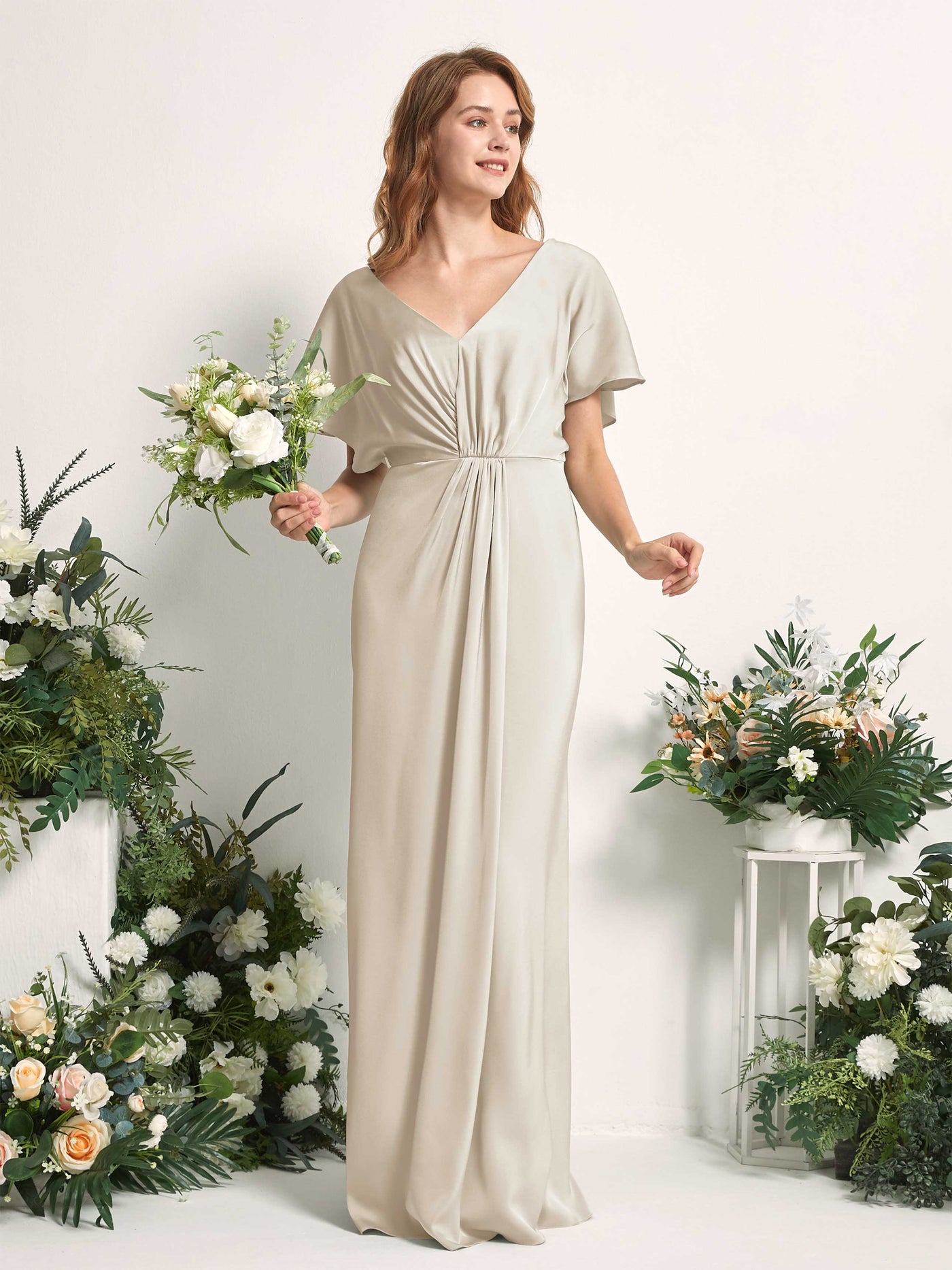 Carlyna A-Linien-Kleid V-Ausschnitt Flatterärmel bodenlanges Brautjungfernkleid Champagner #farbe_champagner