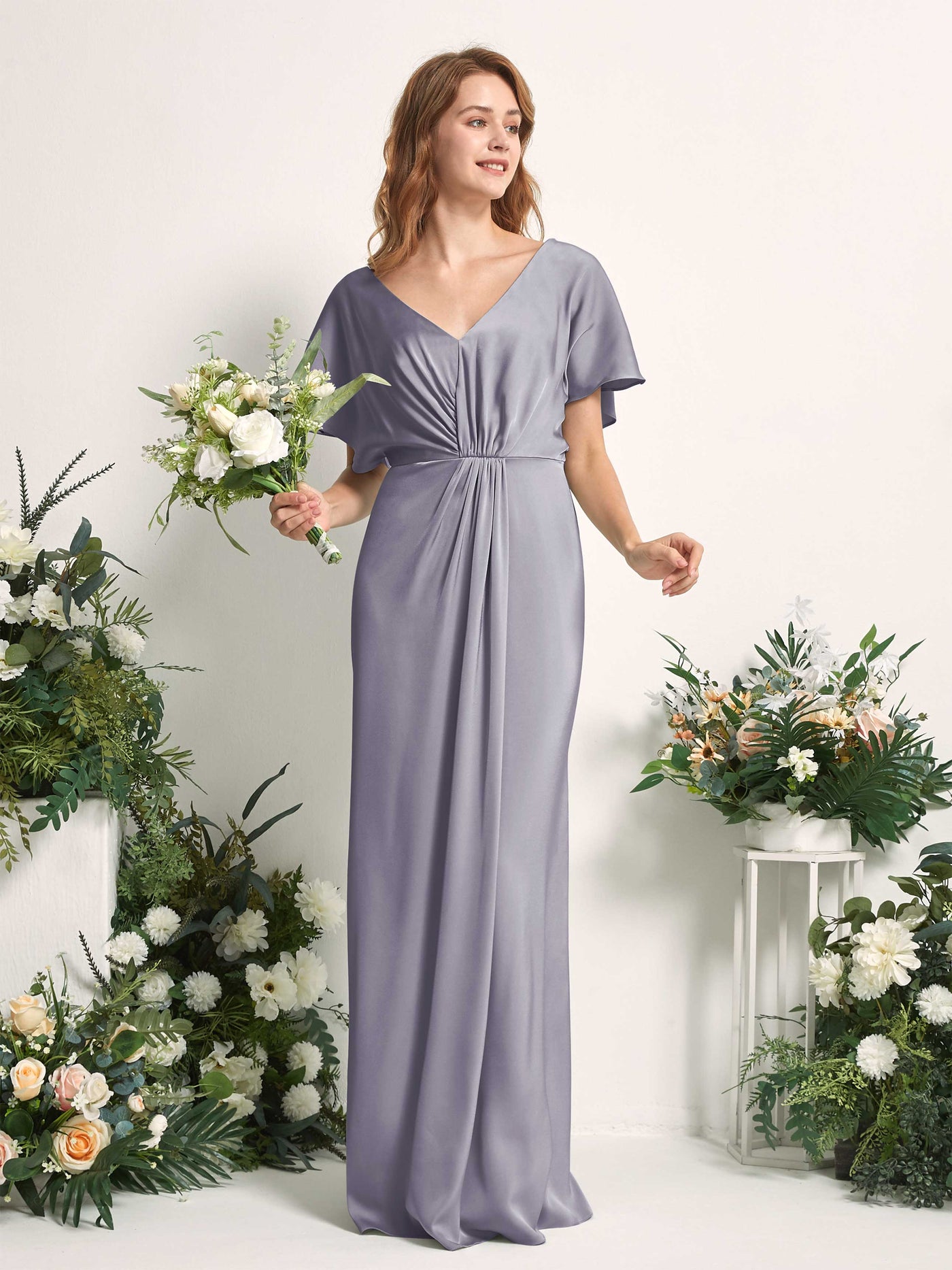 Carlyna A-Linien-Kleid V-Ausschnitt Flatterärmel bodenlanges Brautjungfernkleid Lila Dunst #farbe_lila-dunst