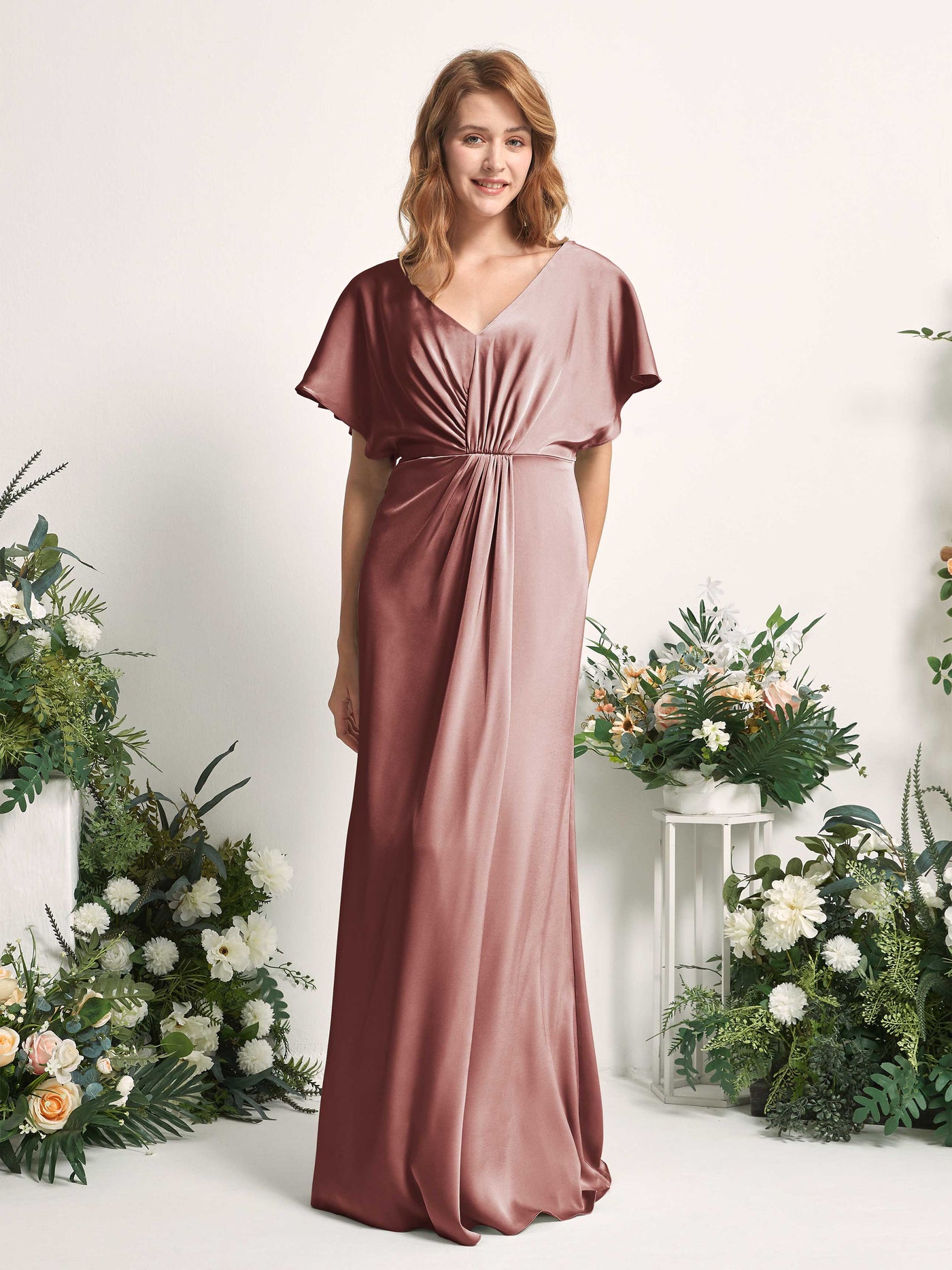 Carlyna A-Linien-Kleid V-Ausschnitt Flatterärmel bodenlanges Brautjungfernkleid Wüstenrose #farbe_w-stenrose