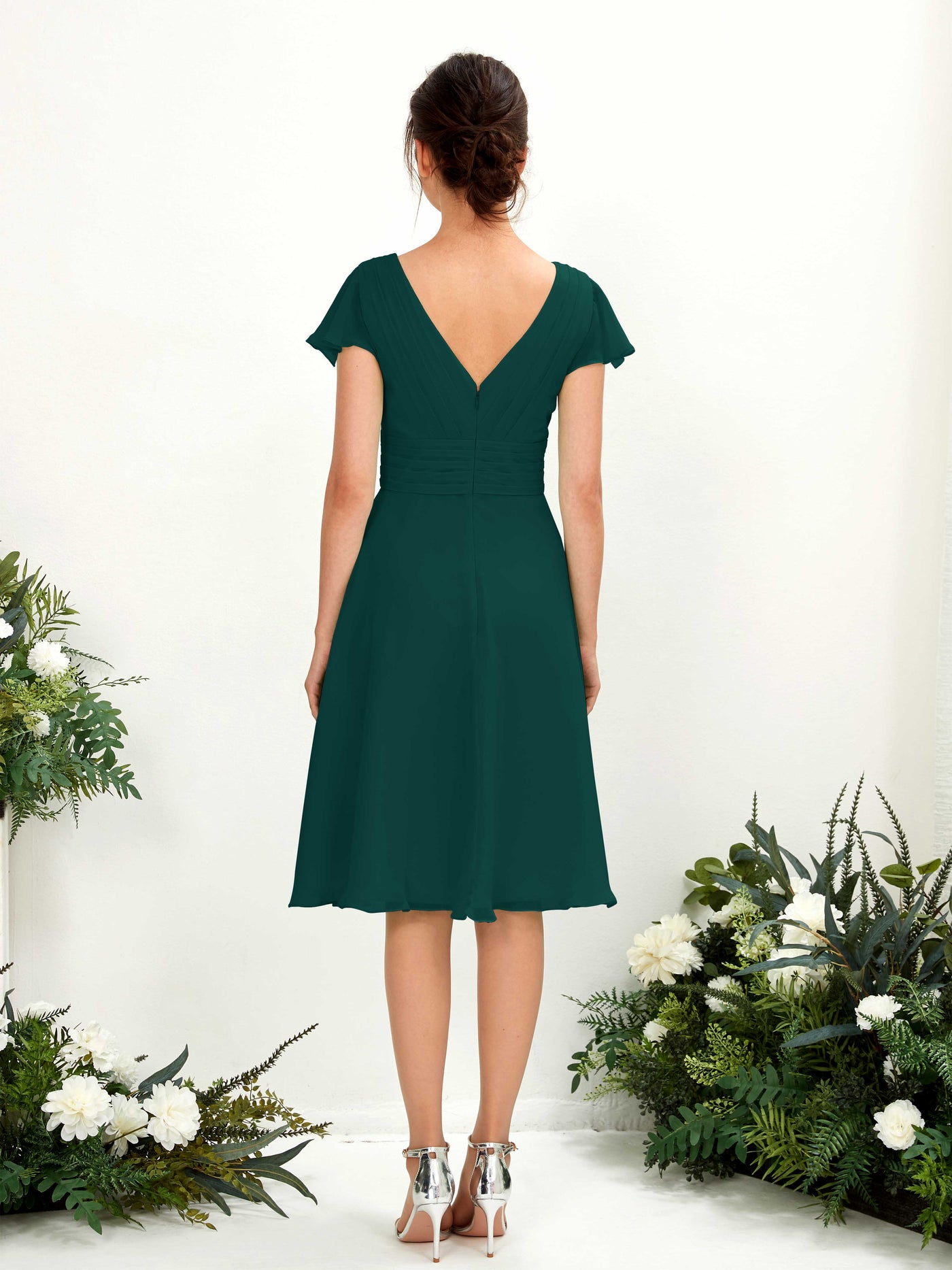 Carlyna A-Linien-Kleid V-Ausschnitt Flatterärmel knielang Chiffon Kleid Dunkelsmaragd #farbe_dunkelsmaragd