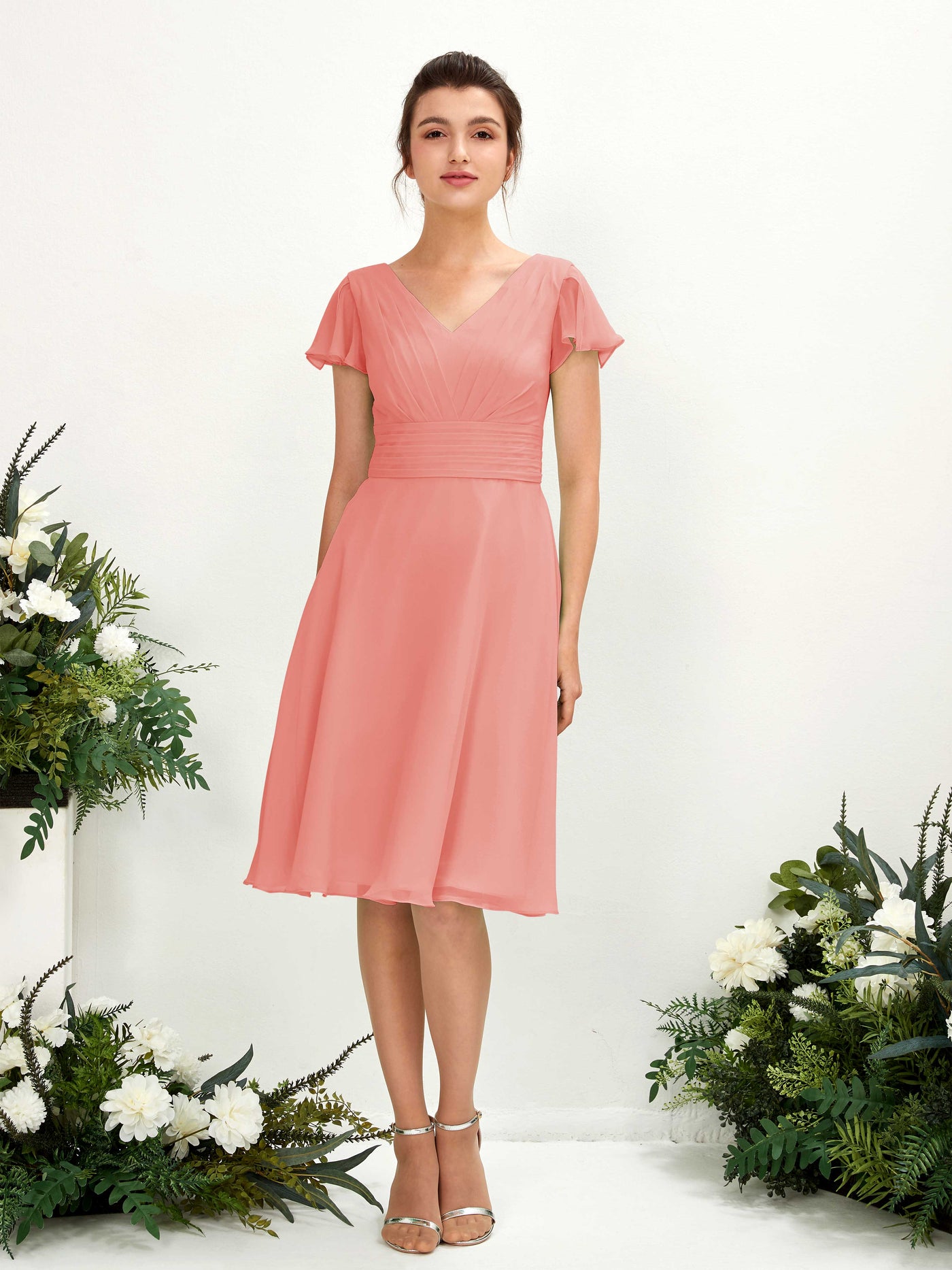 Carlyna A-Linien-Kleid V-Ausschnitt Flatterärmel knielang Chiffon Kleid Pfirsichrosa #farbe_pfirsichrosa