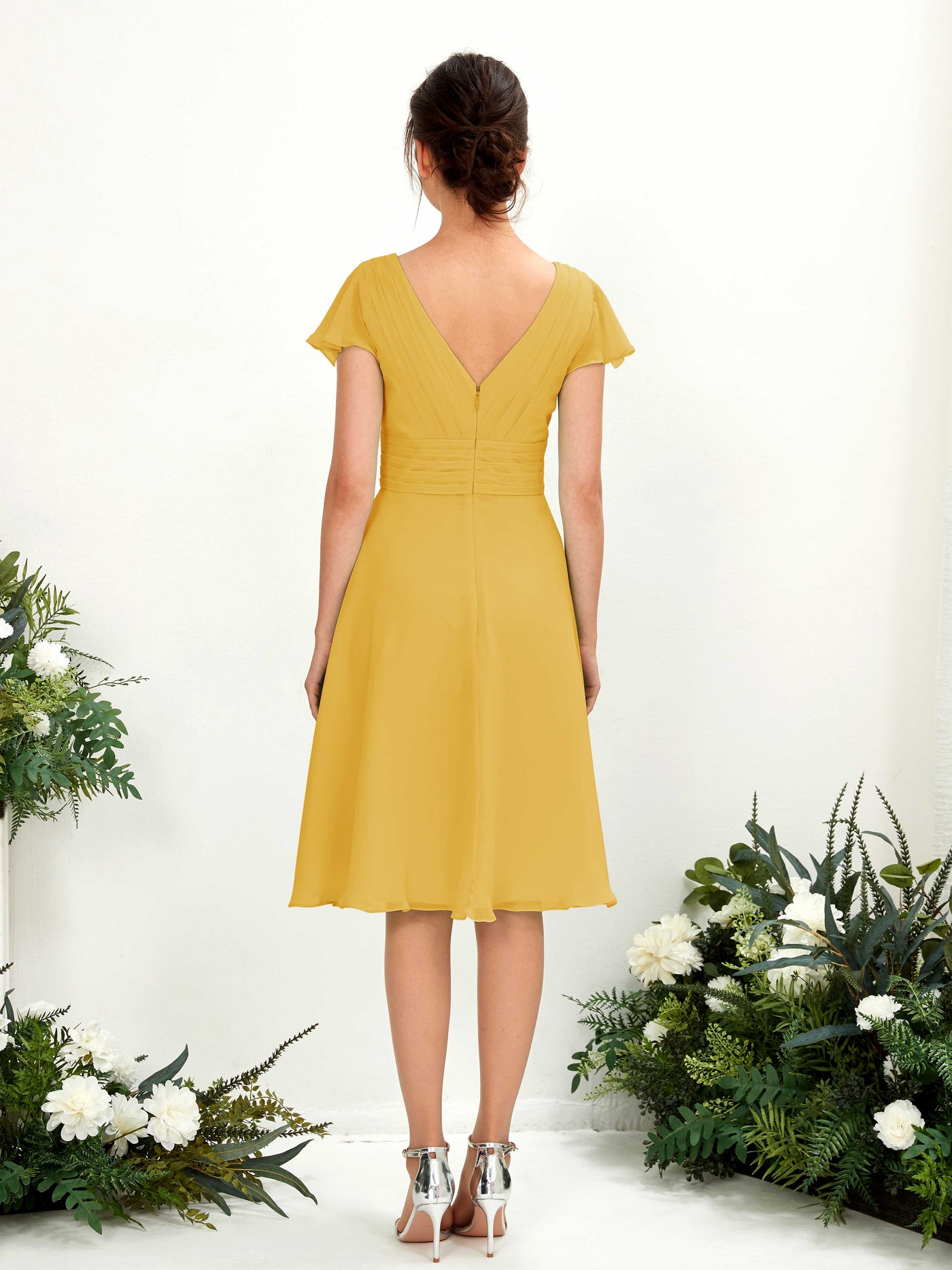 Carlyna A-Linien-Kleid V-Ausschnitt Flatterärmel knielang Chiffon Kleid Senfgelb #farbe_senfgelb