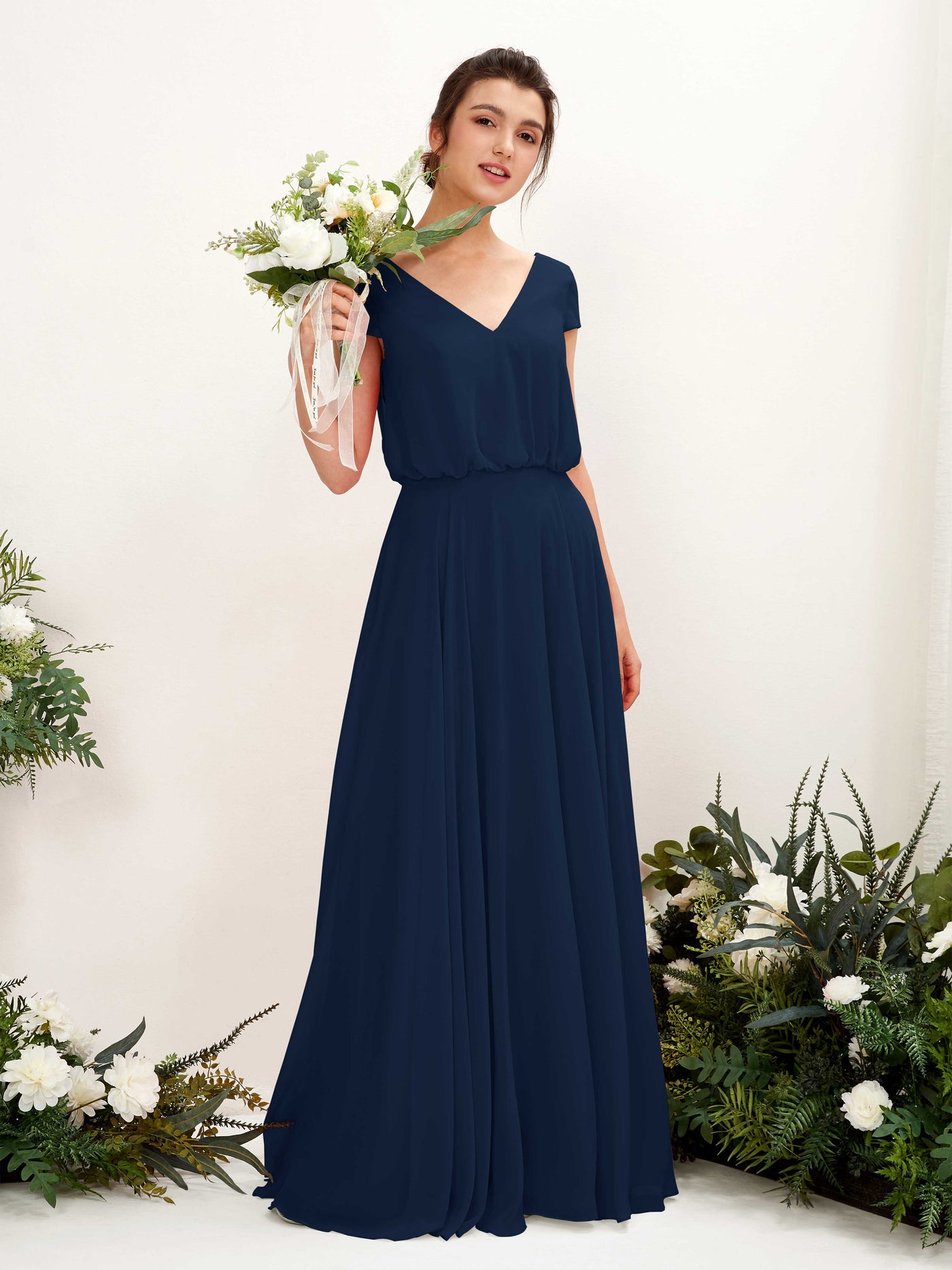 Carlyna A-Linien-Kleid V-Ausschnitt Flügelärmel Bodenlanger Brautjungfernkleid Marineblau #farbe_marineblau