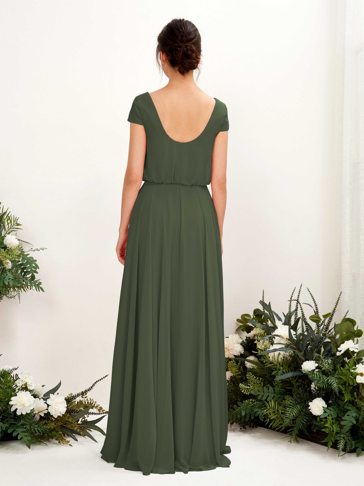 Carlyna A-Linien-Kleid V-Ausschnitt Flügelärmel Bodenlanger Brautjungfernkleid Martini-Olive #farbe_martini-olive