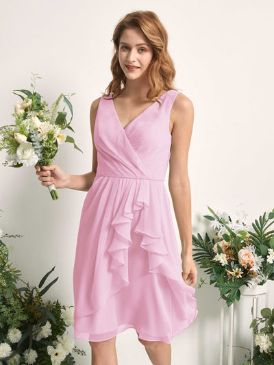 Carlyna A-Linien-Kleid V-Ausschnitt Knielang Chiffon Brautjungfernkleid Bonbonrosa #farbe_bonbonrosa