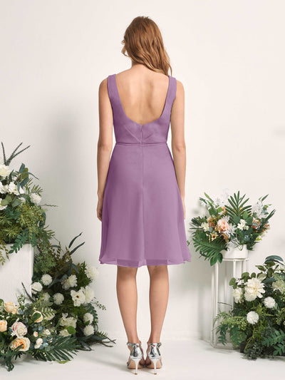 Carlyna A-Linien-Kleid V-Ausschnitt Knielang Chiffon Brautjungfernkleid Orchideen-Nebel #farbe_orchideen-nebel