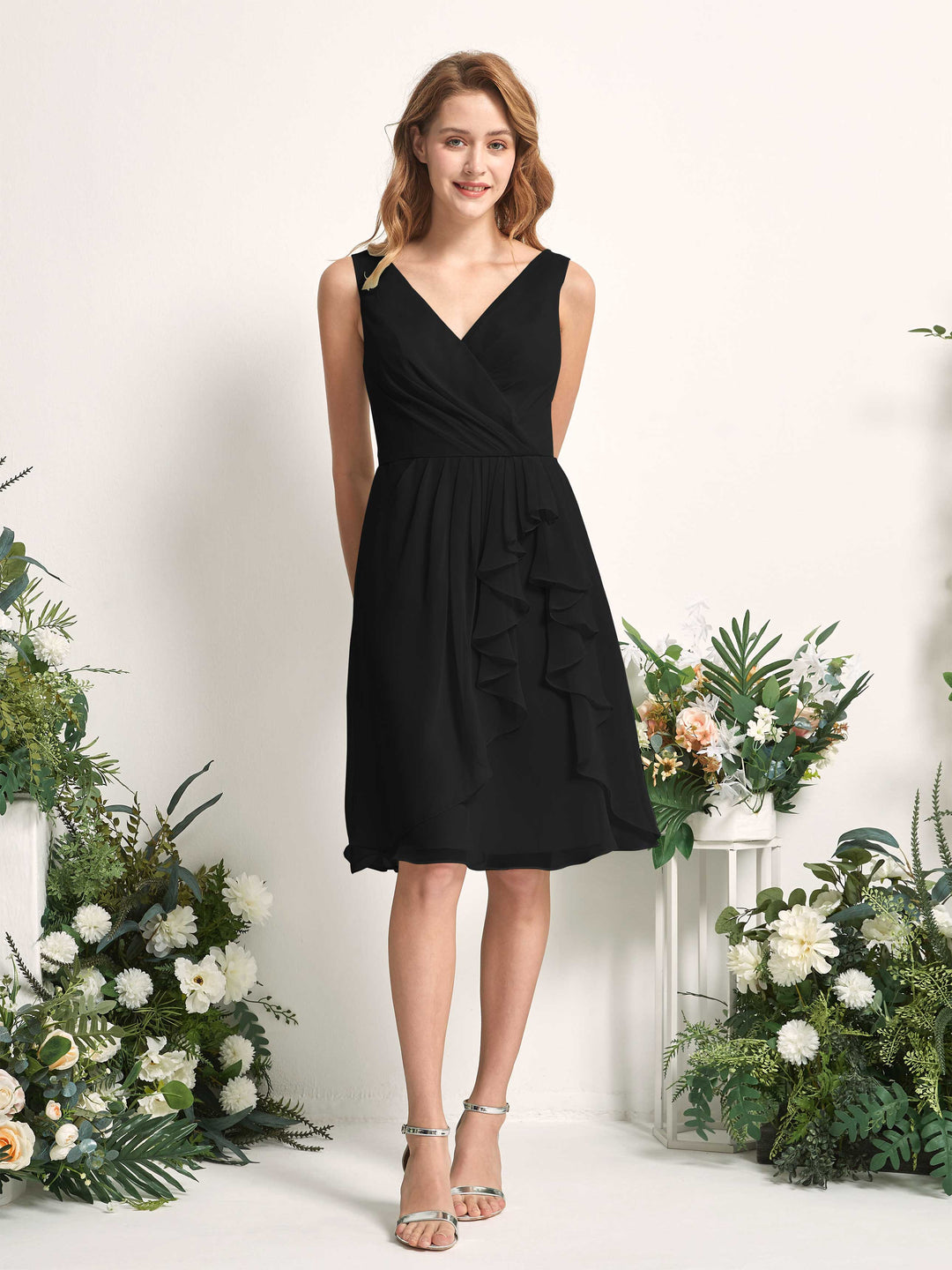 Carlyna A-Linien-Kleid V-Ausschnitt Knielang Chiffon Brautjungfernkleid Schwarz 