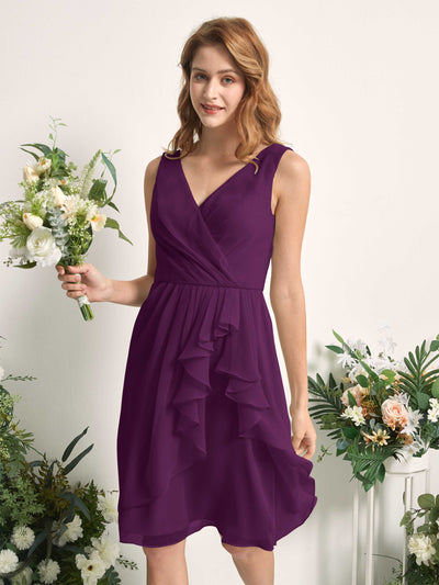 Carlyna A-Linien-Kleid V-Ausschnitt Knielang Chiffon Brautjungfernkleid Traube #farbe_traube