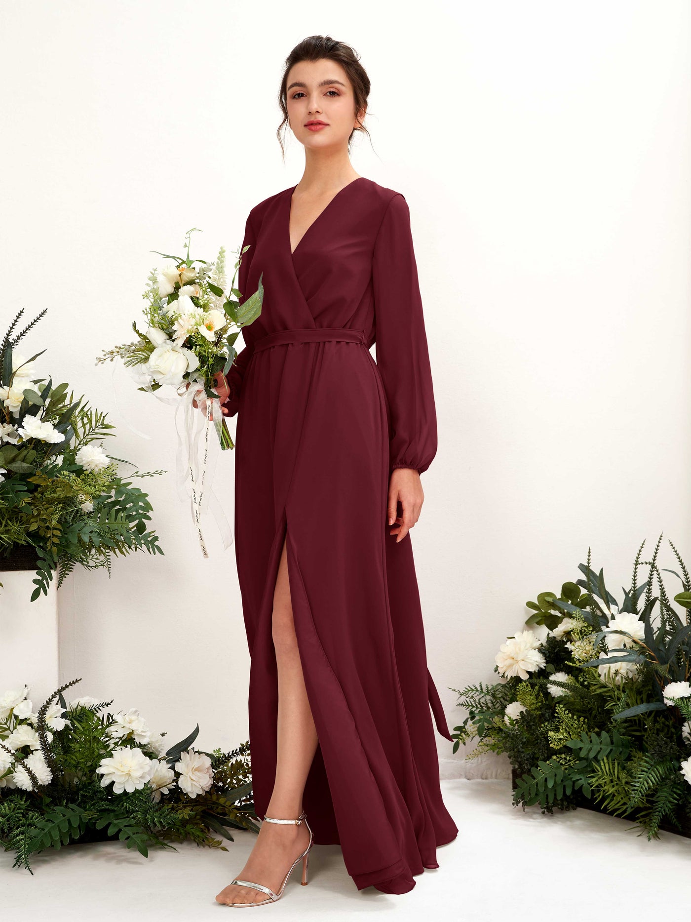 Carlyna A-Linien-Kleid V-Ausschnitt Langarm Bodenlang Brautjungfernkleid Burgunderrot #farbe_burgunderrot