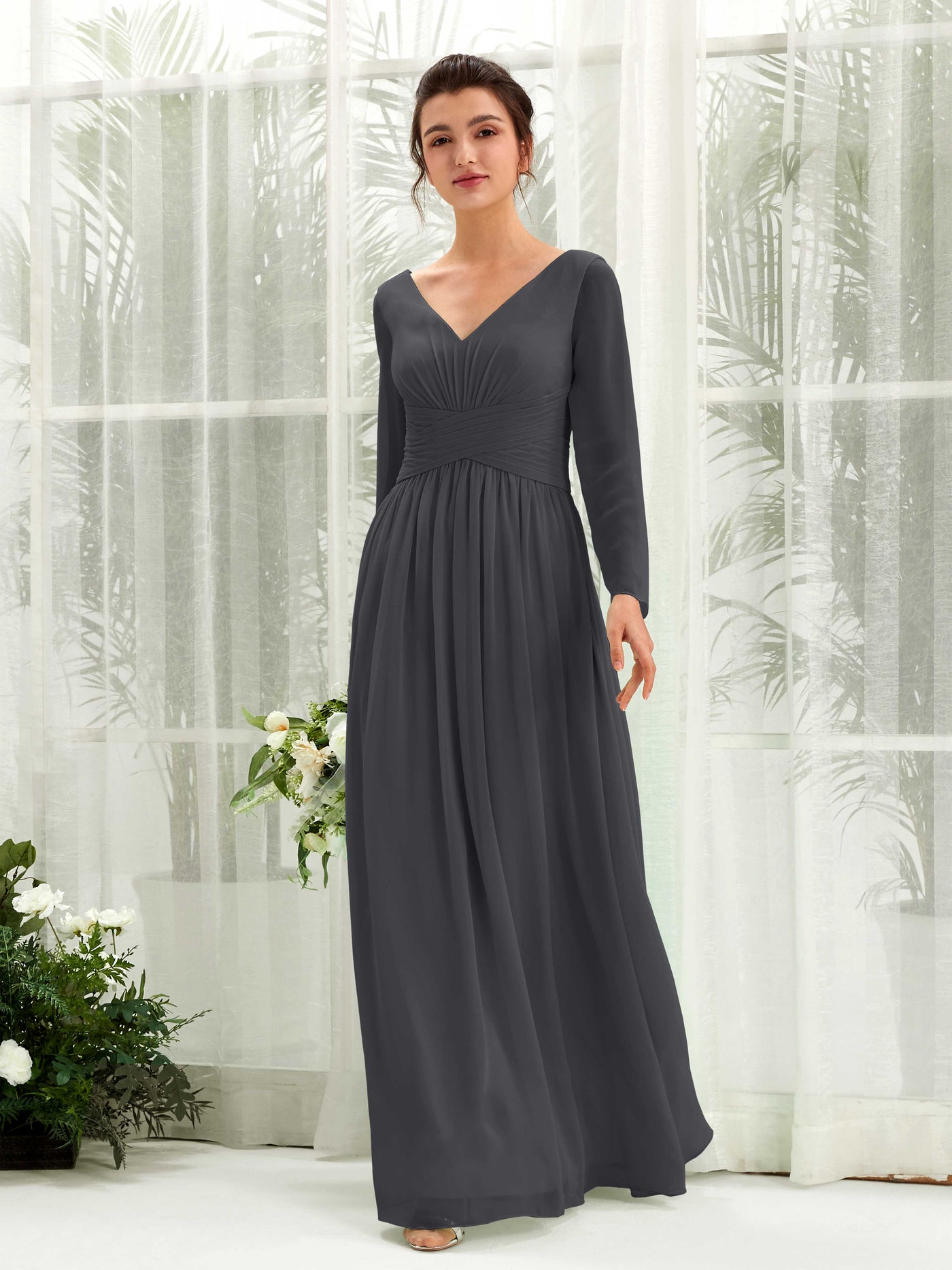 Carlyna A-Linien-Kleid V-Ausschnitt Langarm bodenlang Brautjungfernkleid Zinnfarben #farbe_zinnfarben