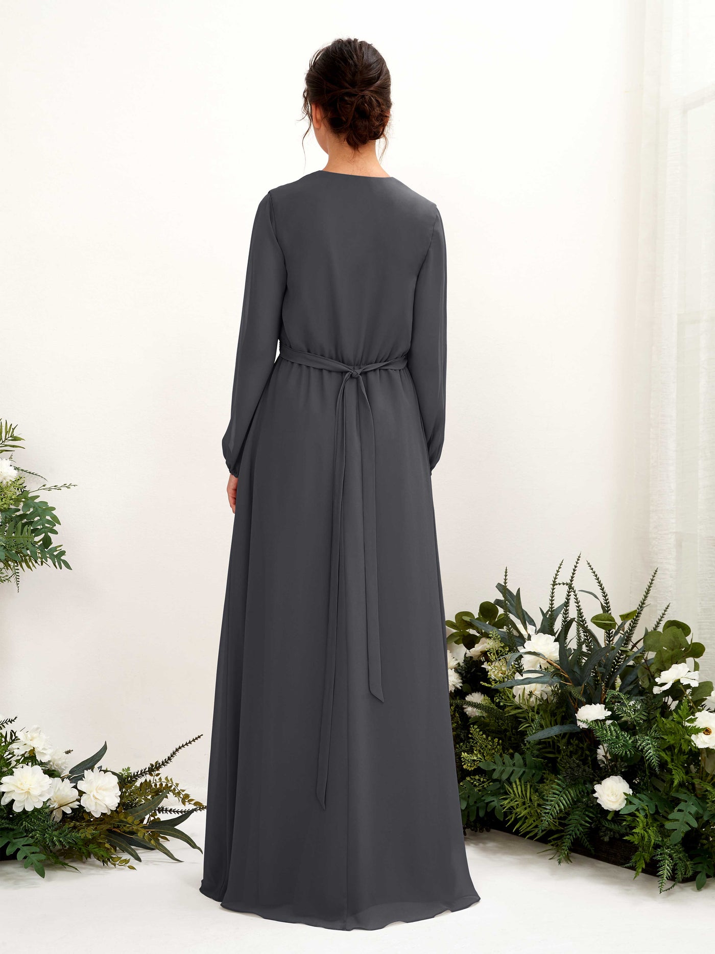 Carlyna A-Linien-Kleid V-Ausschnitt Langarm Bodenlang Brautjungfernkleid Zinnfarben #farbe_zinnfarben