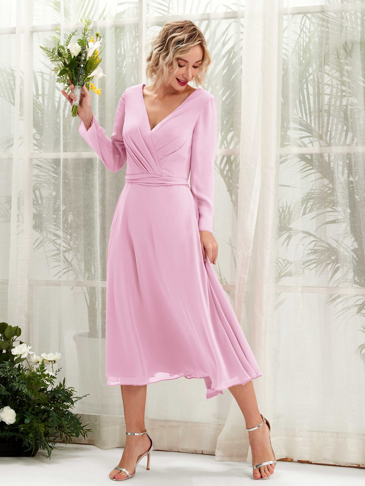 Carlyna A-Linien-Kleid V-Ausschnitt Langarm Wadenlang Brautjungfernkleider Bonbonrosa #farbe_bonbonrosa
