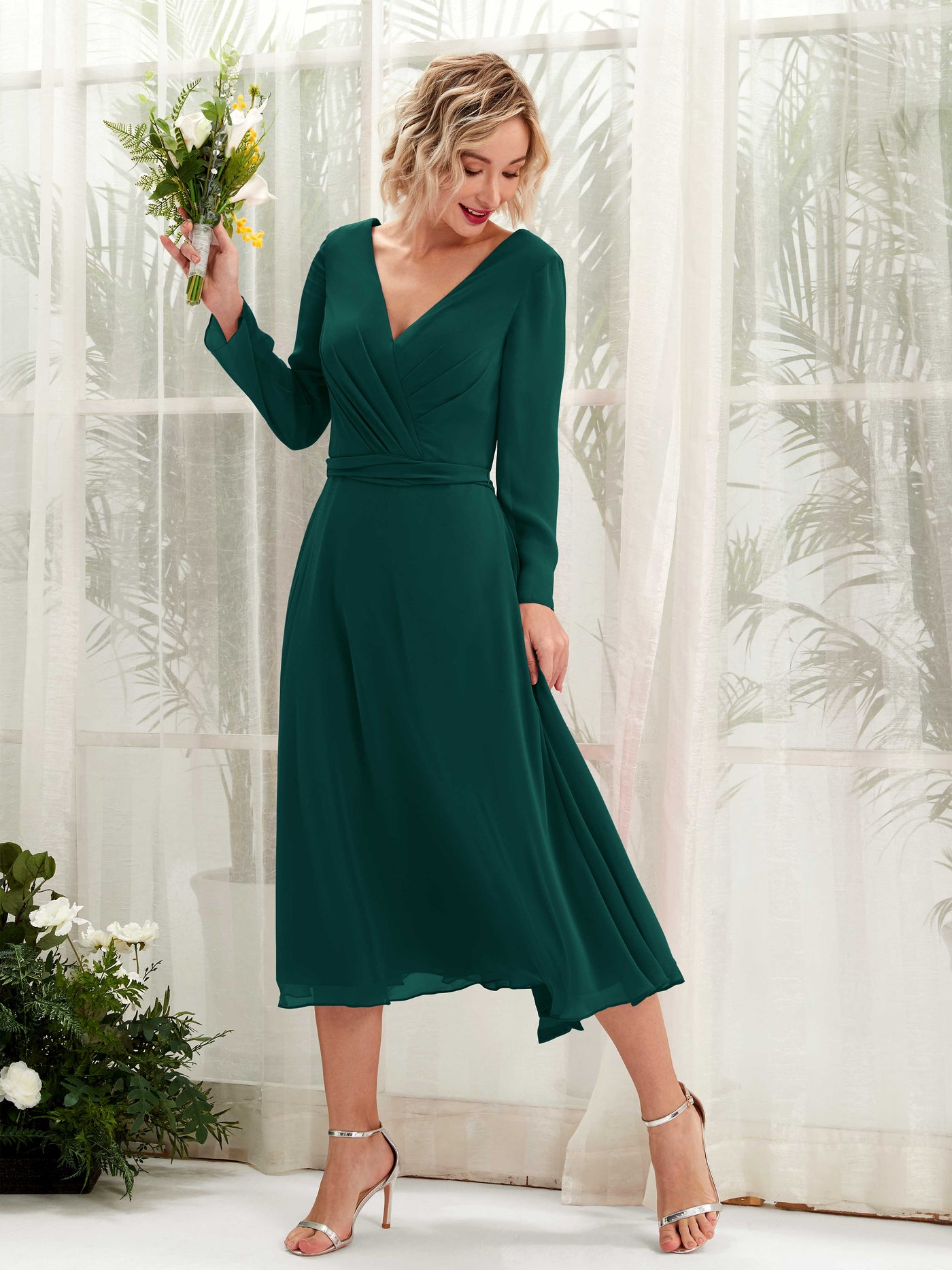 Carlyna A-Linien-Kleid V-Ausschnitt Langarm Wadenlang Brautjungfernkleider Dunkelsmaragd #farbe_dunkelsmaragd