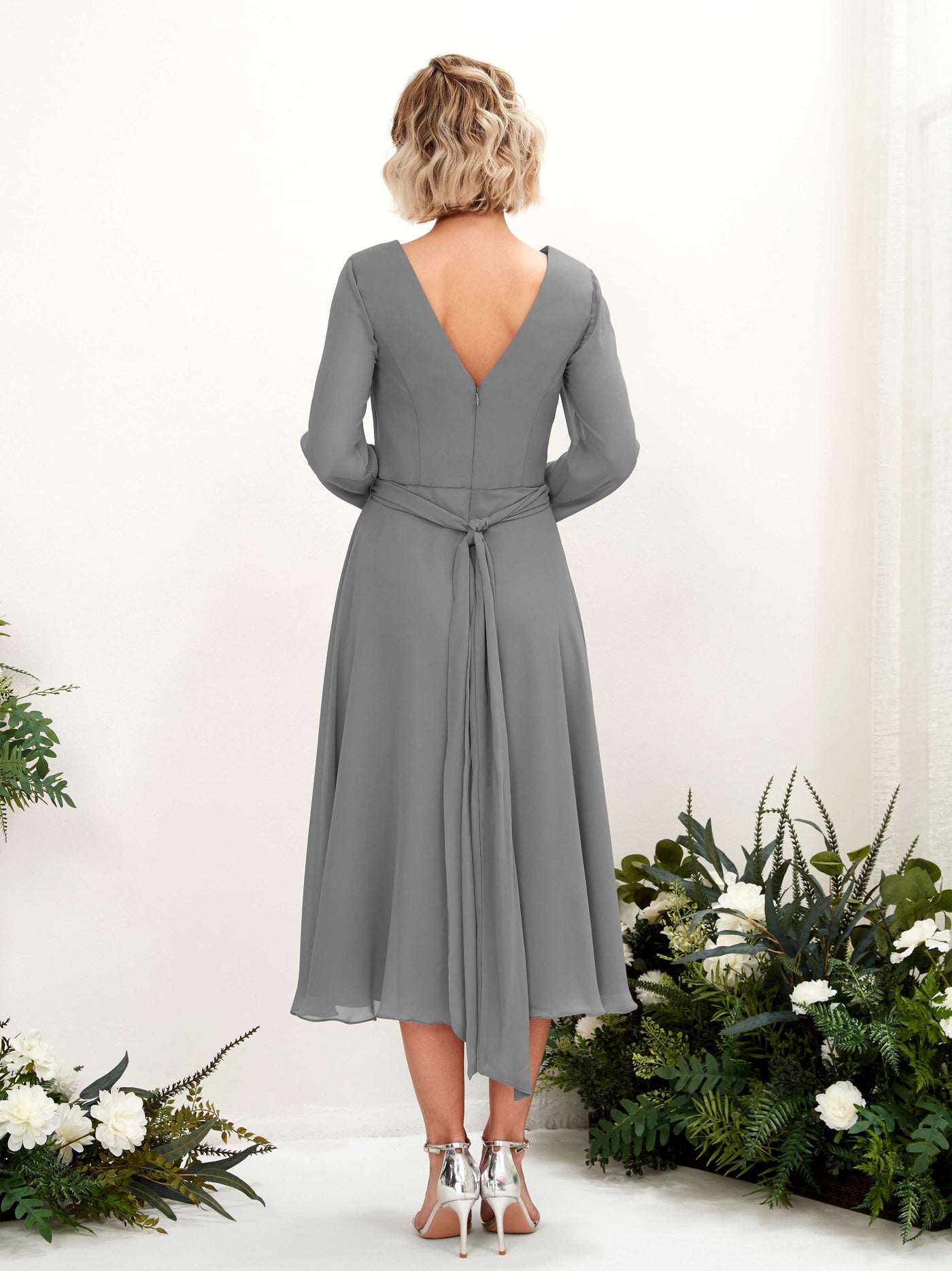 Carlyna A-Linien-Kleid V-Ausschnitt Langarm Wadenlang Brautjungfernkleider Stahlgrau #farbe_stahlgrau
