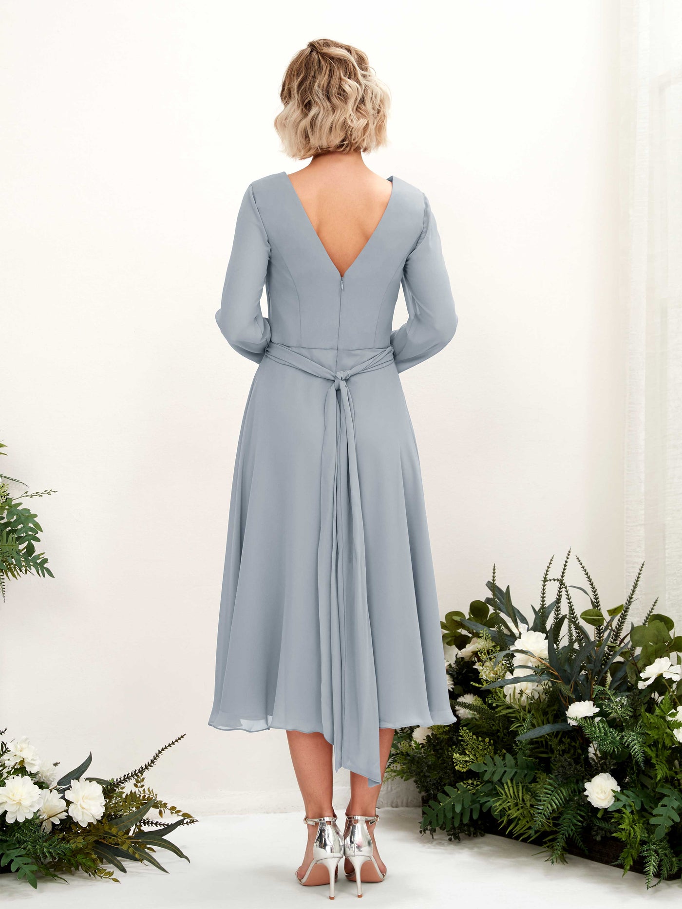 Carlyna A-Linien-Kleid V-Ausschnitt Langarm Wadenlang Brautjungfernkleider Staubiges Blau-Upgrade #farbe_staubiges-blau-upgrade