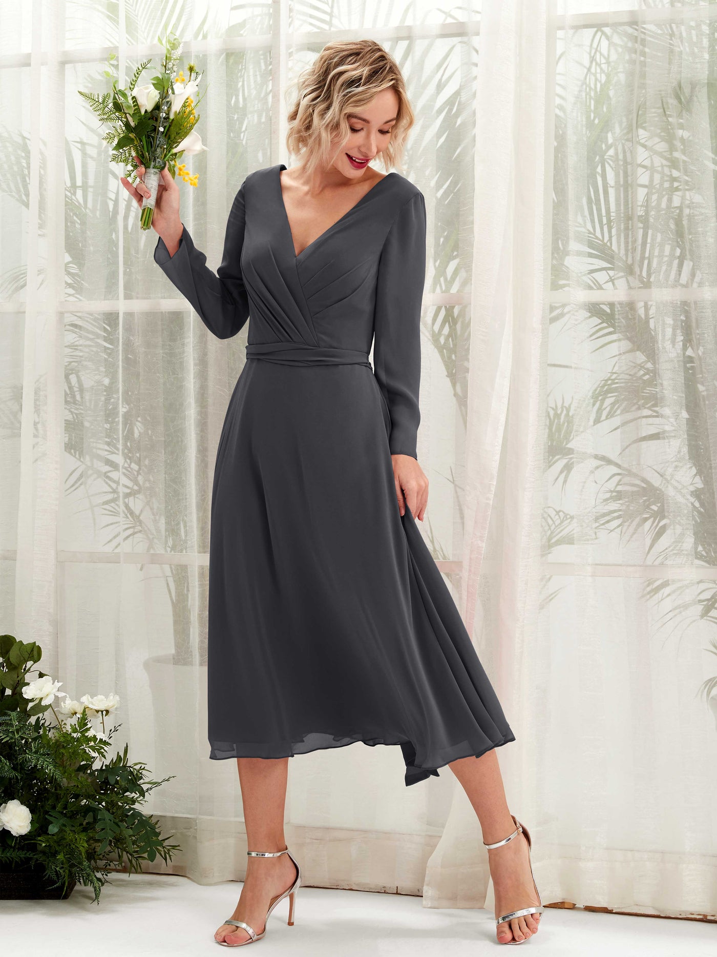 Carlyna A-Linien-Kleid V-Ausschnitt Langarm Wadenlang Brautjungfernkleider Zinnfarben #farbe_zinnfarben