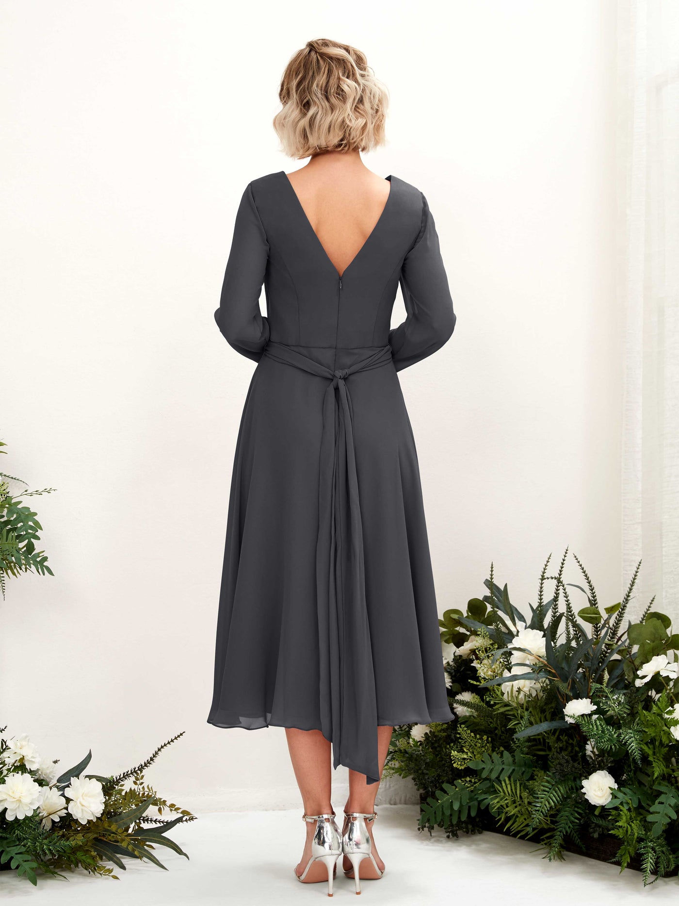 Carlyna A-Linien-Kleid V-Ausschnitt Langarm Wadenlang Brautjungfernkleider Zinnfarben #farbe_zinnfarben