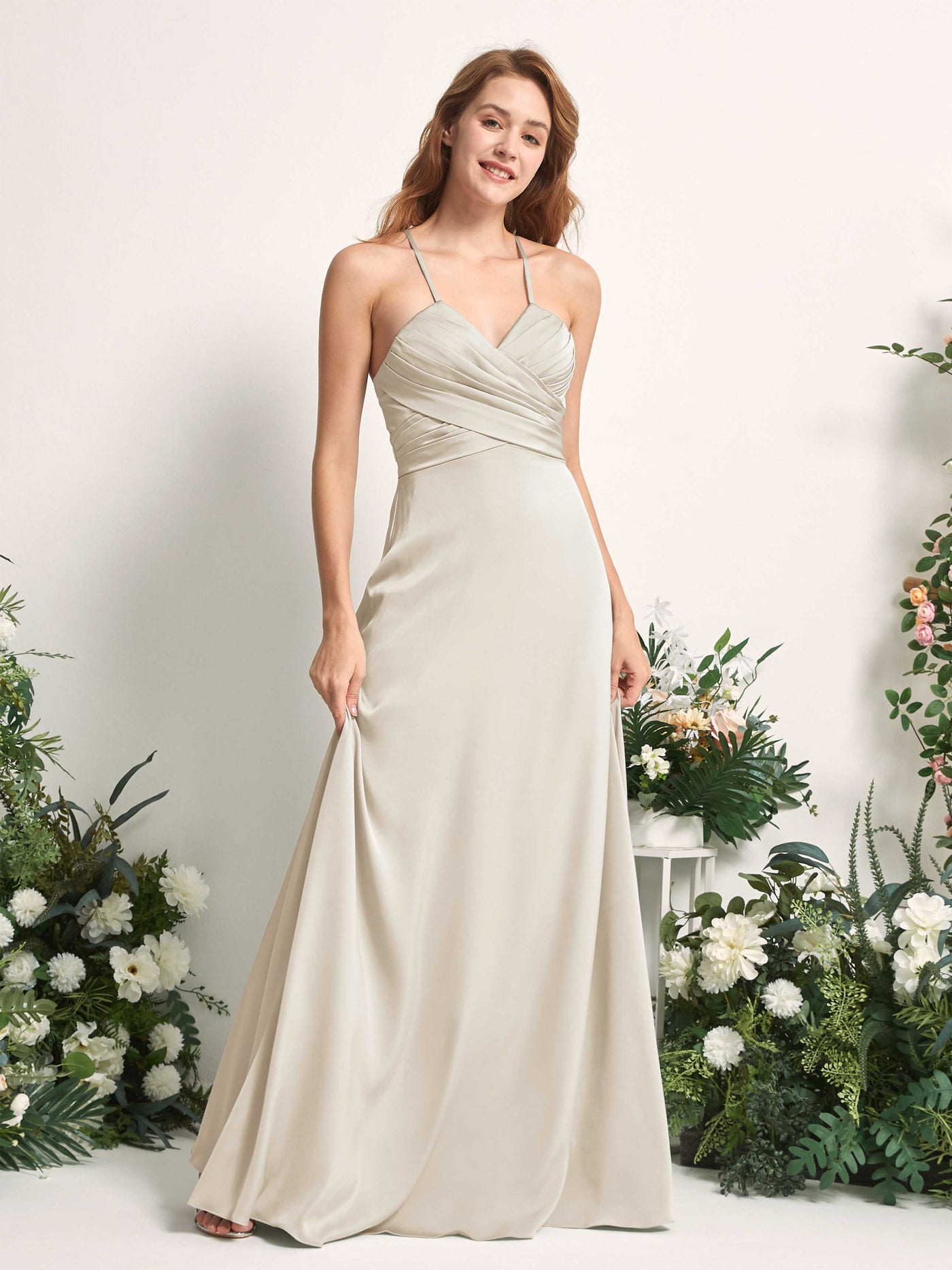 Carlyna A-Linien-Kleid V-Ausschnitt Satin Brautjungfernkleid Champagner #farbe_champagner