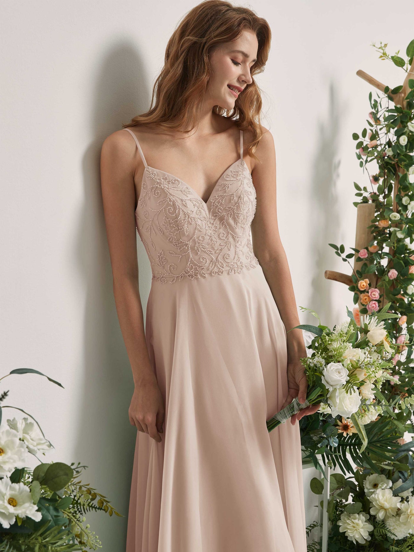 Carlyna A-Linien-Kleid V-Ausschnitt Spaghettiträger Bodenlang Brautjungfernkleider Champagner #farbe_champagner