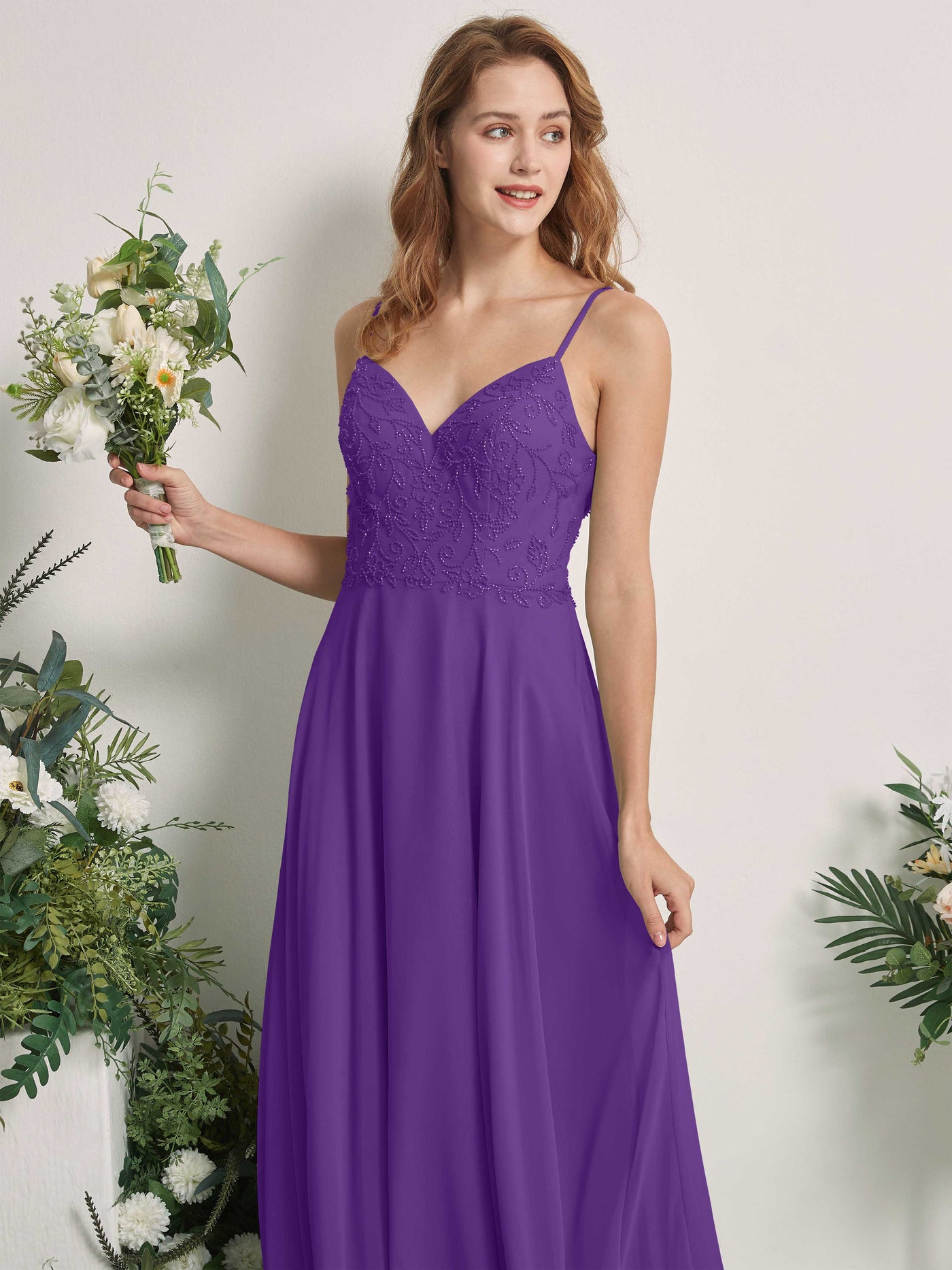 Carlyna A-Linien-Kleid V-Ausschnitt Spaghettiträger Bodenlang Brautjungfernkleider Regency #farbe_regency