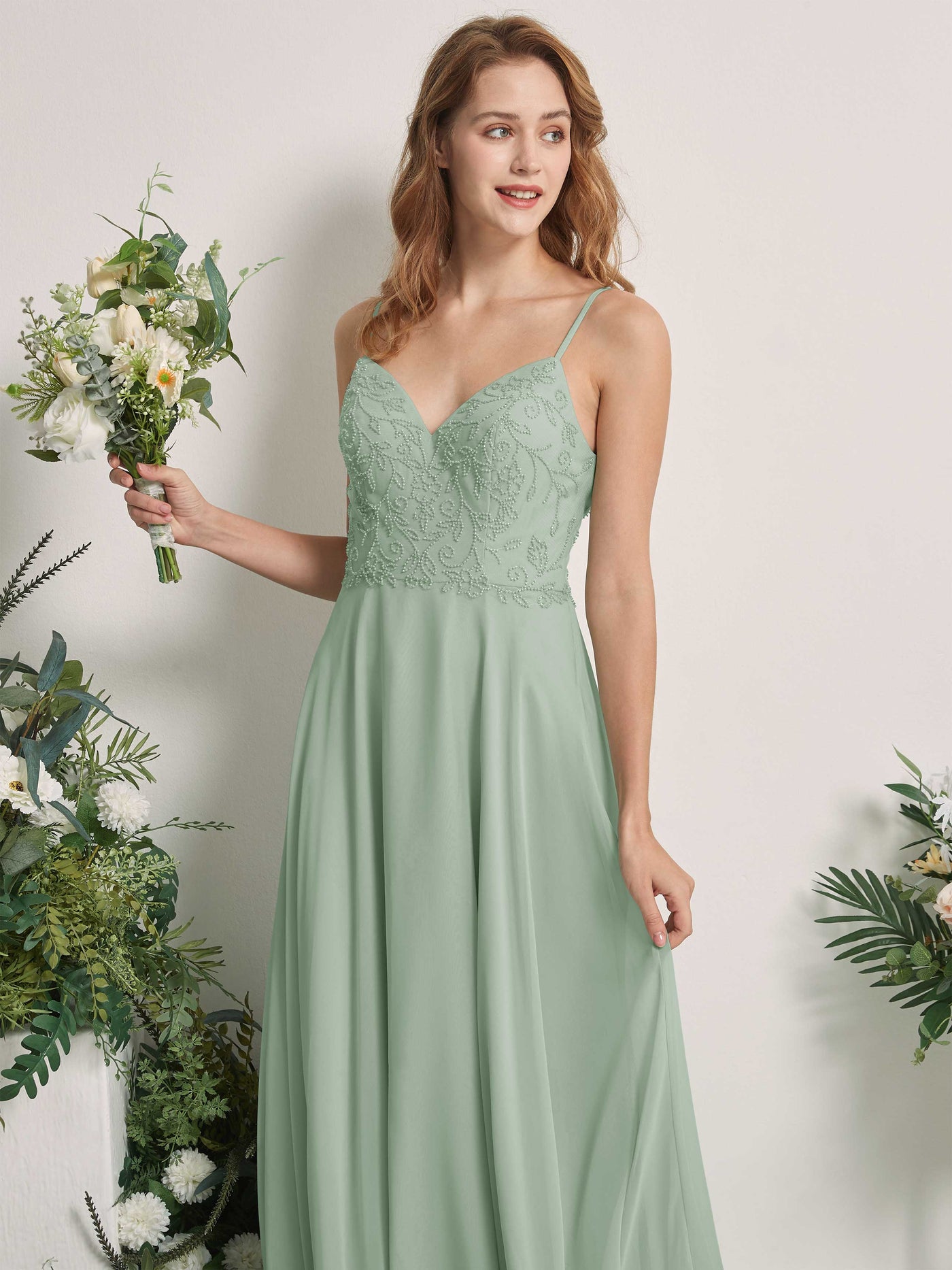 Carlyna A-Linien-Kleid V-Ausschnitt Spaghettiträger Bodenlang Brautjungfernkleider Salbeigrün #farbe_salbeigr-n