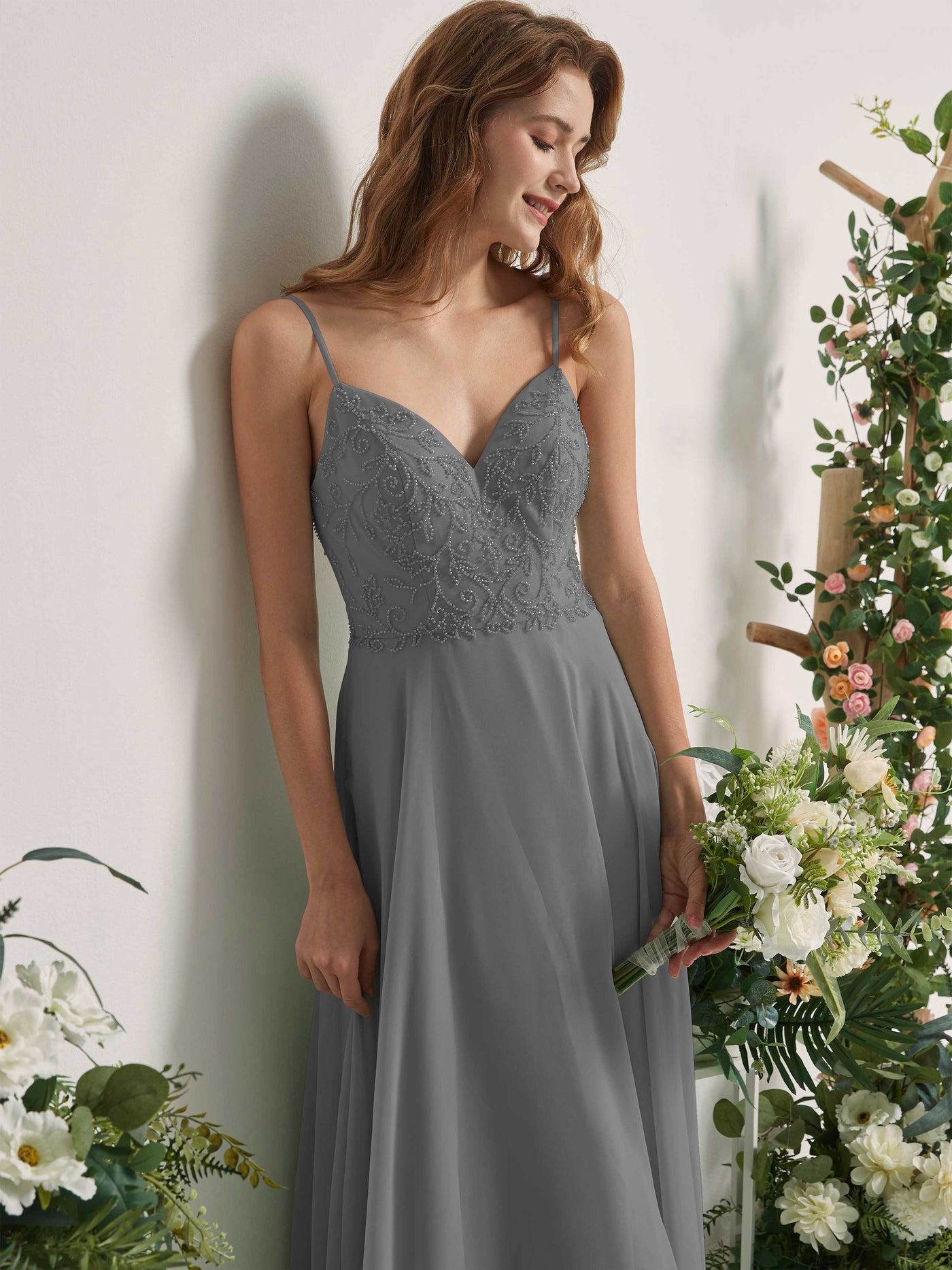 Carlyna A-Linien-Kleid V-Ausschnitt Spaghettiträger Bodenlang Brautjungfernkleider Stahlgrau #farbe_stahlgrau