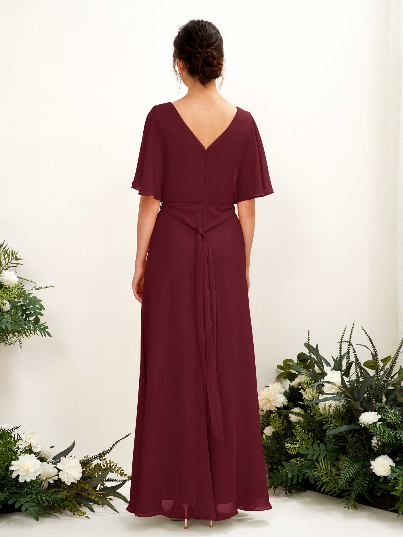 Carlyna A-Linien-Kleid V-Ausschnitt Umhang-Ärmel Bodenlang Brautjungfernkleid Burgunderrot #farbe_burgunderrot