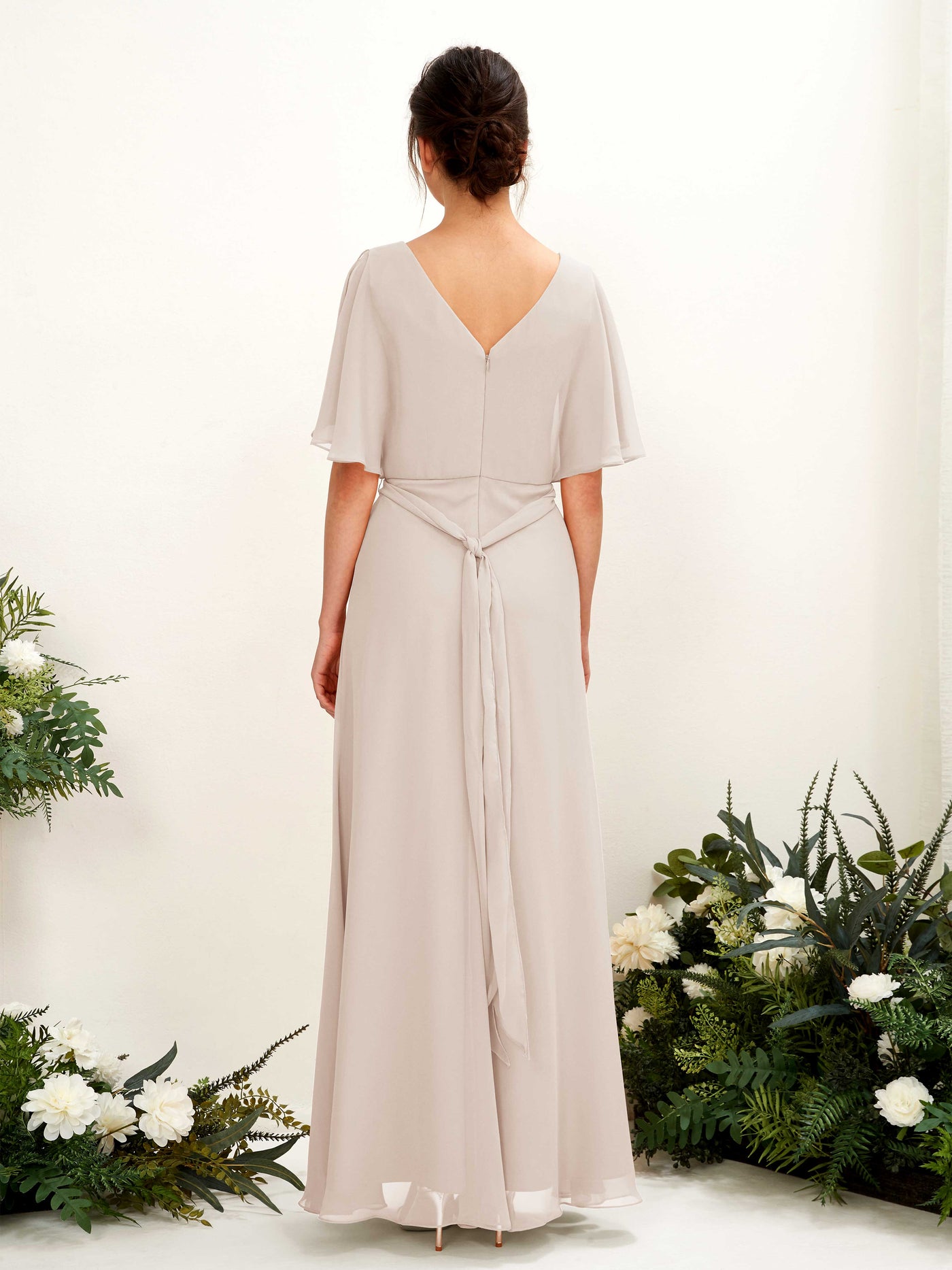 Carlyna A-Linien-Kleid V-Ausschnitt Umhang-Ärmel Bodenlang Brautjungfernkleid Champagner #farbe_champagner