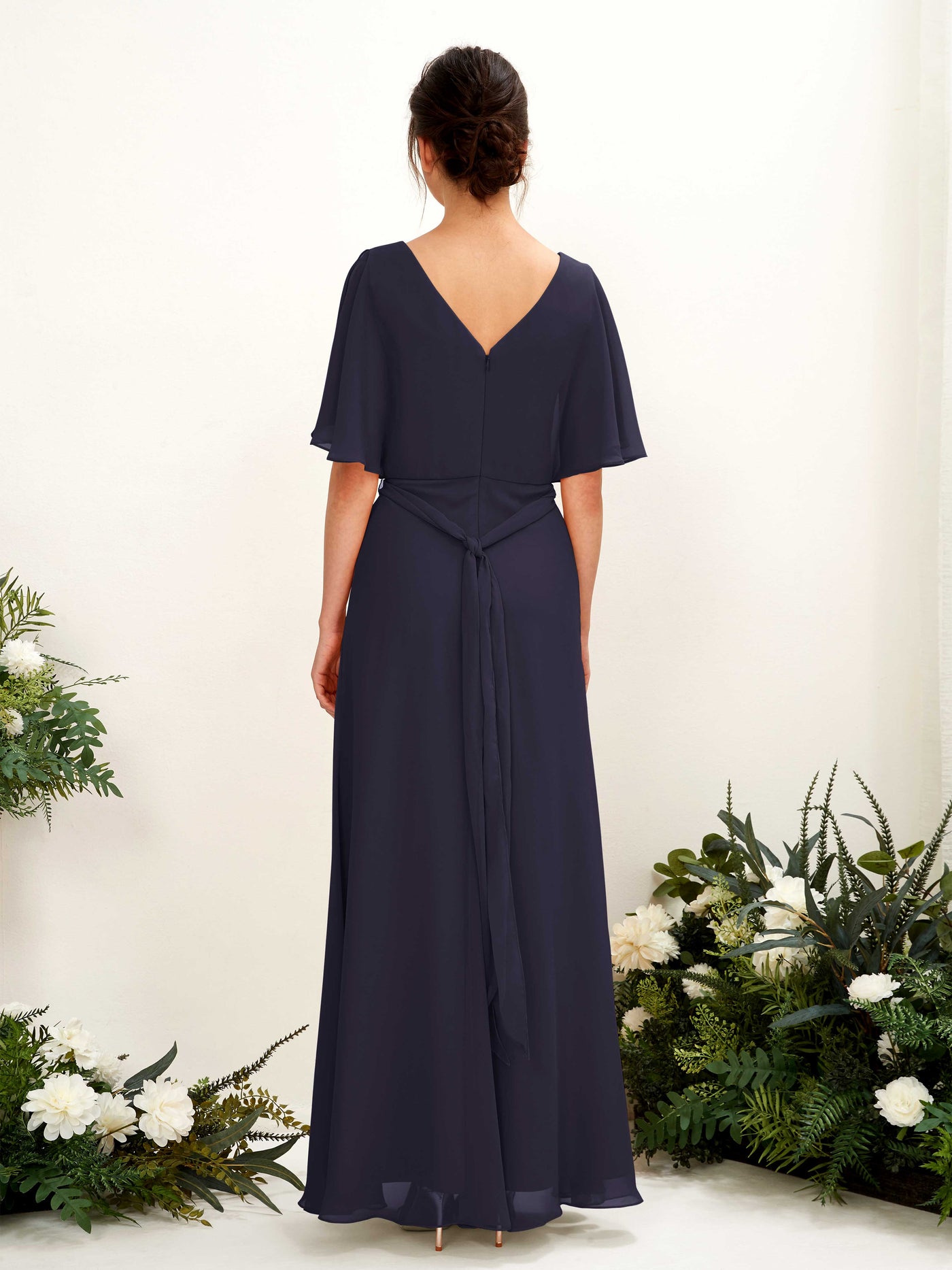 Carlyna A-Linien-Kleid V-Ausschnitt Umhang-Ärmel Bodenlang Brautjungfernkleid Dunkel Marineblau #farbe_dunkel-marineblau