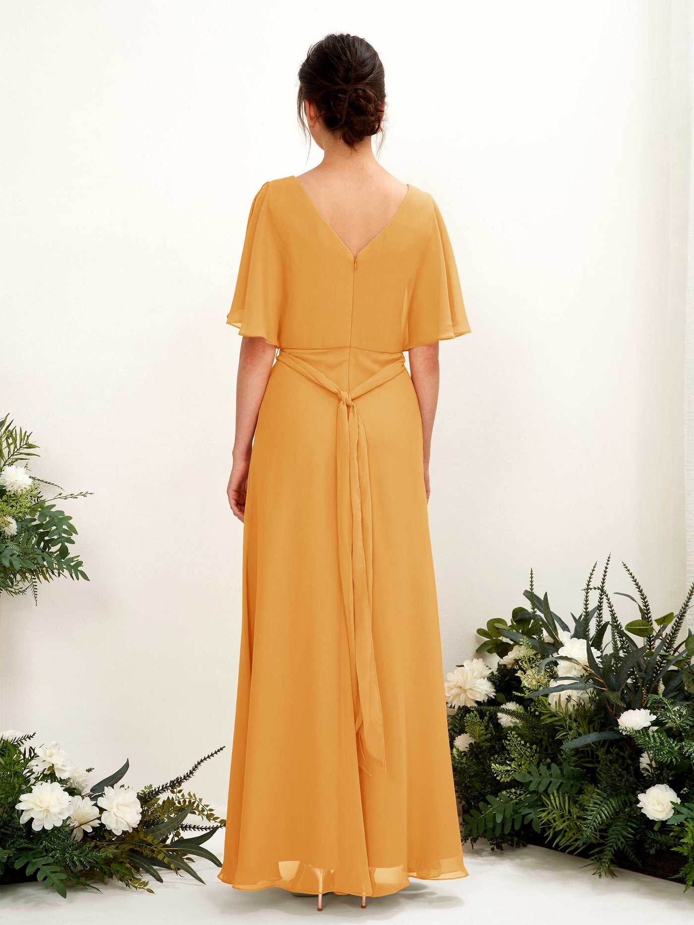 Carlyna A-Linien-Kleid V-Ausschnitt Umhang-Ärmel Bodenlang Brautjungfernkleid Mango #farbe_mango