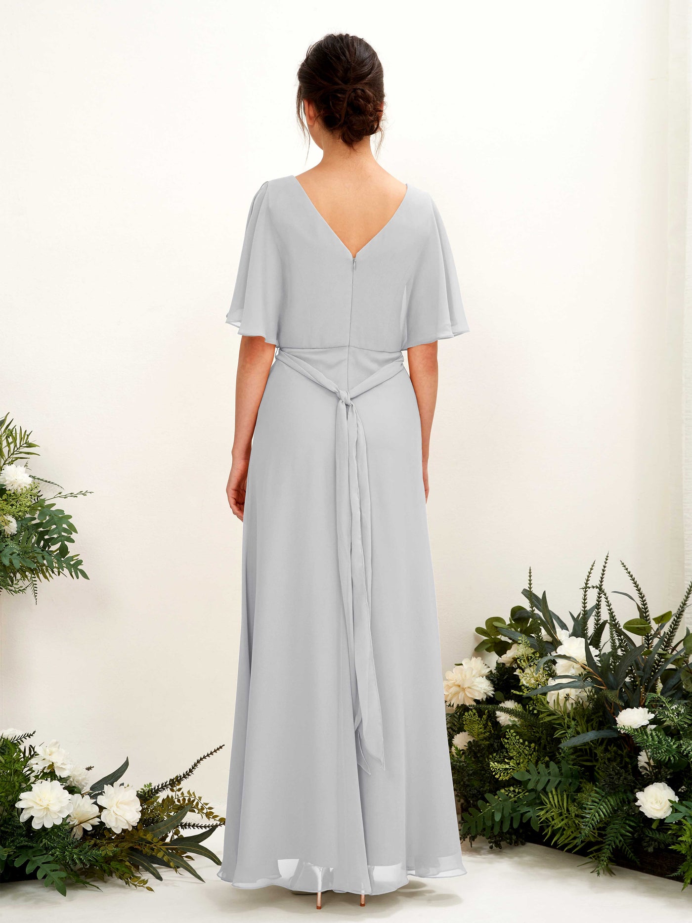 Carlyna A-Linien-Kleid V-Ausschnitt Umhang-Ärmel Bodenlang Brautjungfernkleid Silber #farbe_silber