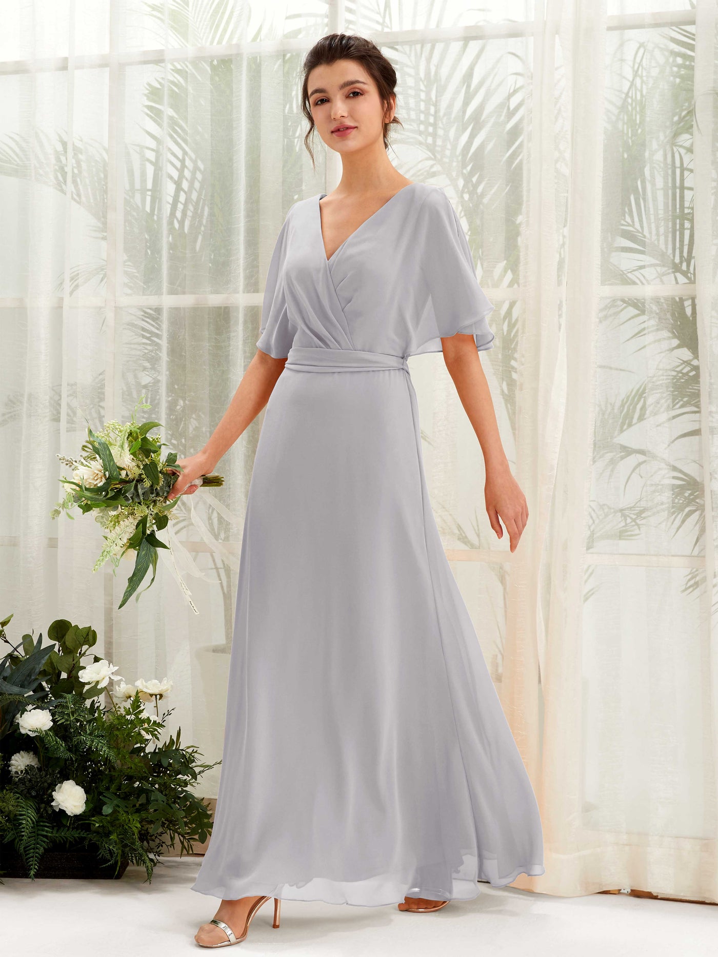 Carlyna A-Linien-Kleid V-Ausschnitt Umhang-Ärmel Bodenlang Brautjungfernkleid Taube #farbe_taube
