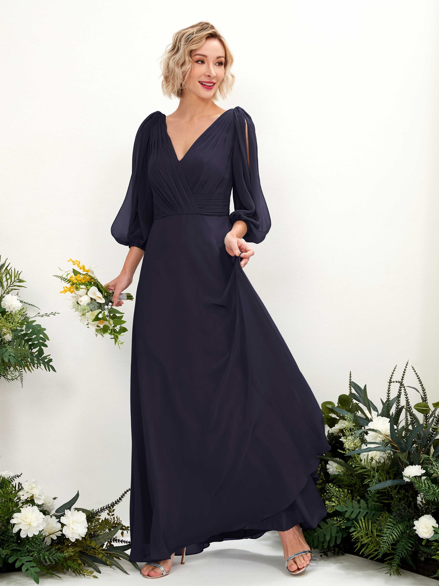 Carlyna A-Linien-Kleid V-Ausschnitt Wickelausschnitt Dreiviertelarm Bodenlang Brautjungfernkleider Dunkel Marineblau #farbe_dunkel-marineblau