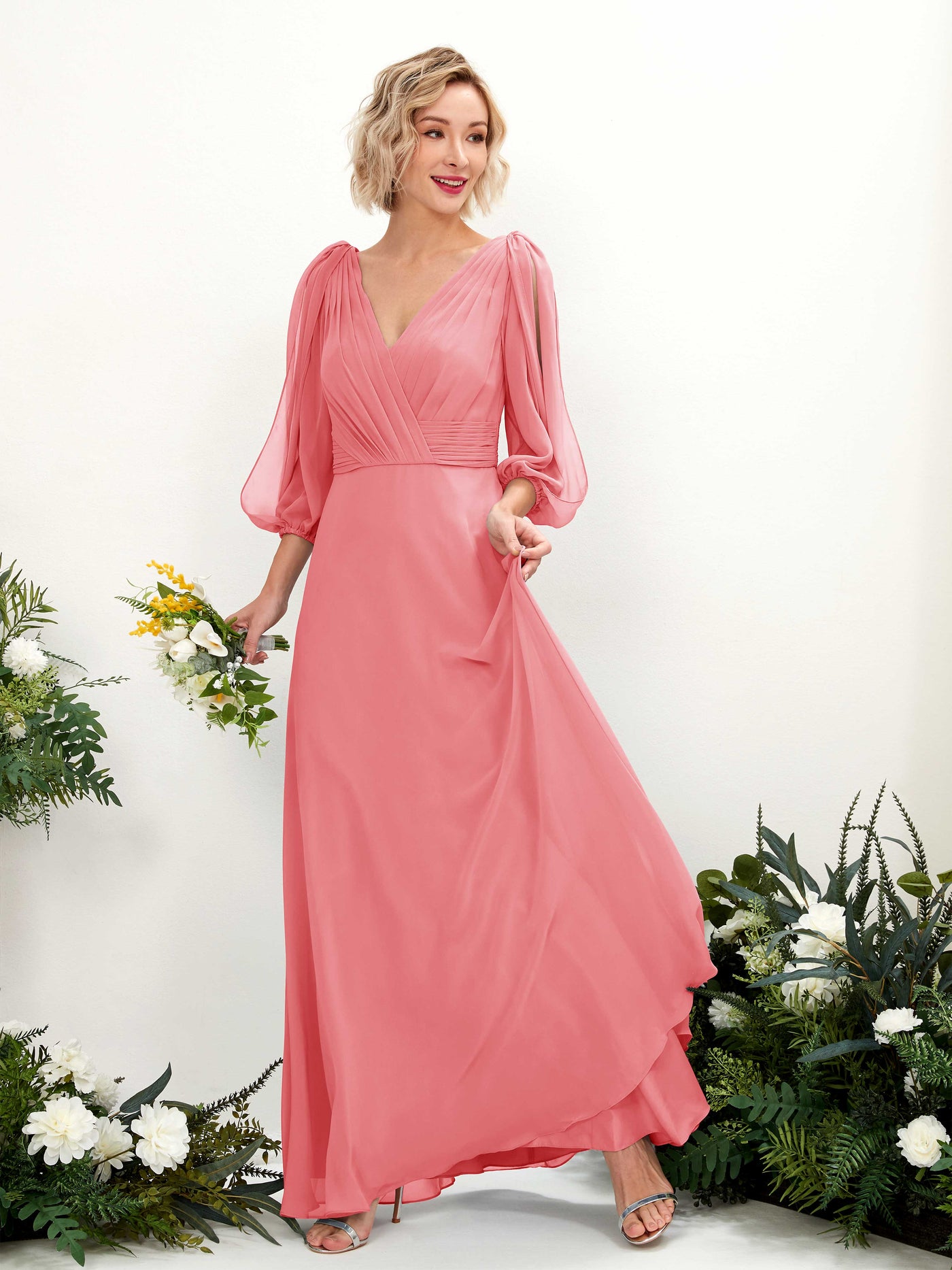 Carlyna A-Linien-Kleid V-Ausschnitt Wickelausschnitt Dreiviertelarm Bodenlang Brautjungfernkleider Korallenrosa #farbe_korallenrosa