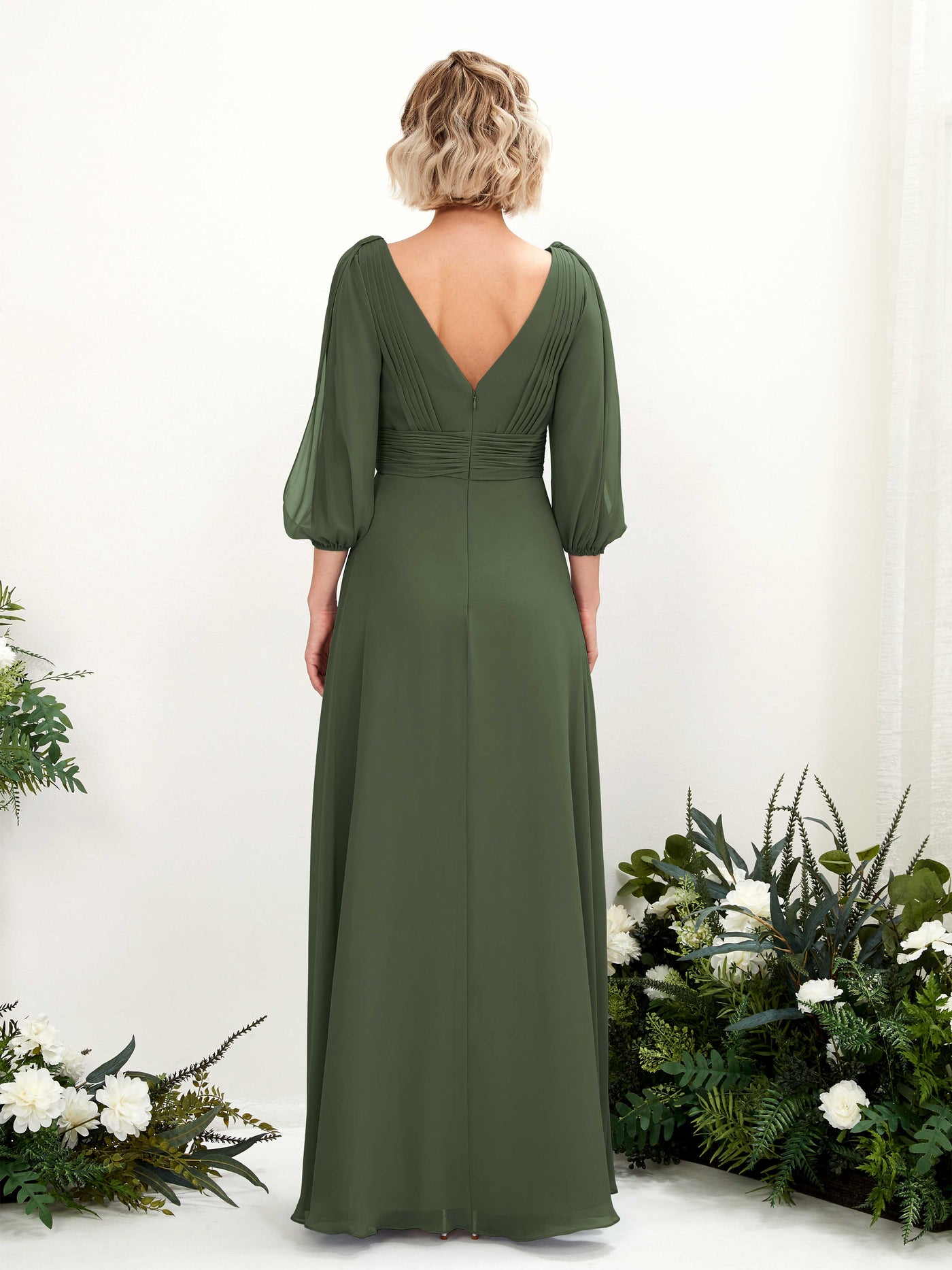 Carlyna A-Linien-Kleid V-Ausschnitt Wickelausschnitt Dreiviertelarm Bodenlang Brautjungfernkleider Martini-Olive #farbe_martini-olive