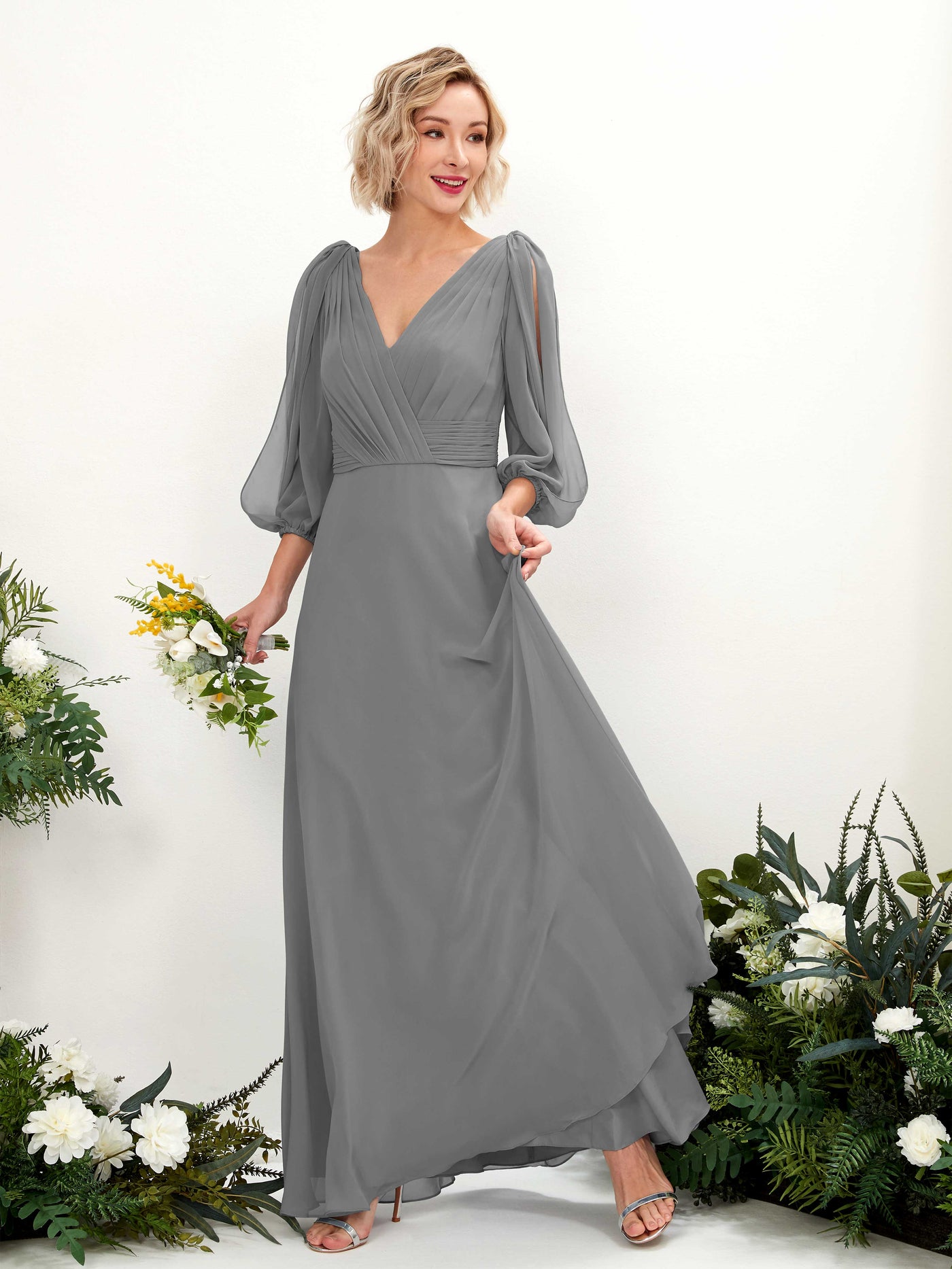 Carlyna A-Linien-Kleid V-Ausschnitt Wickelausschnitt Dreiviertelarm Bodenlang Brautjungfernkleider Stahlgrau #farbe_stahlgrau